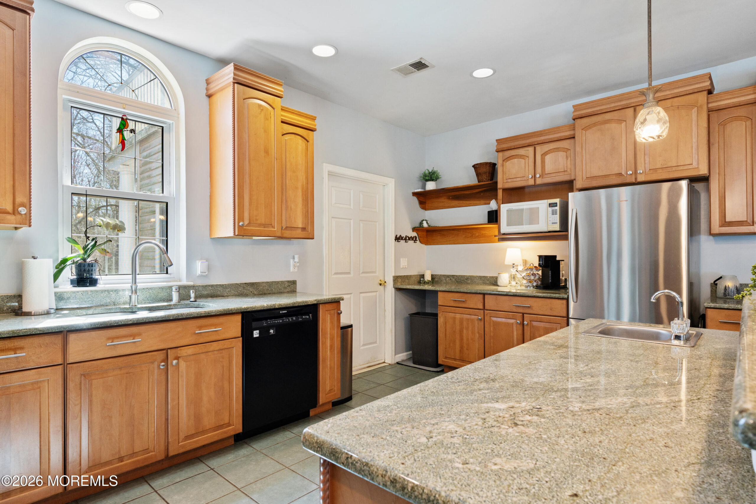1042 Maxim Southard Road Image 5