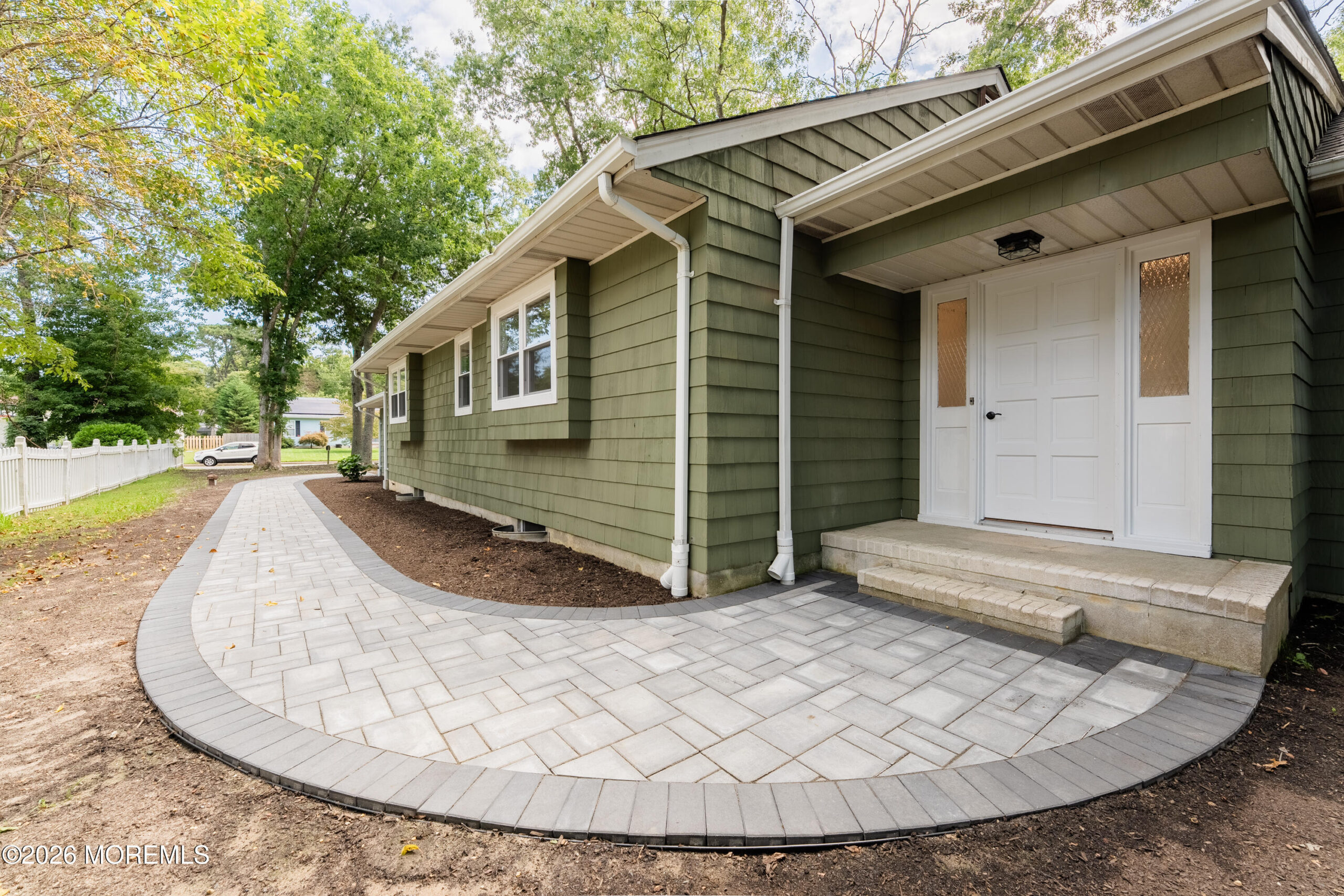 1425 Forecastle Avenue Image 2