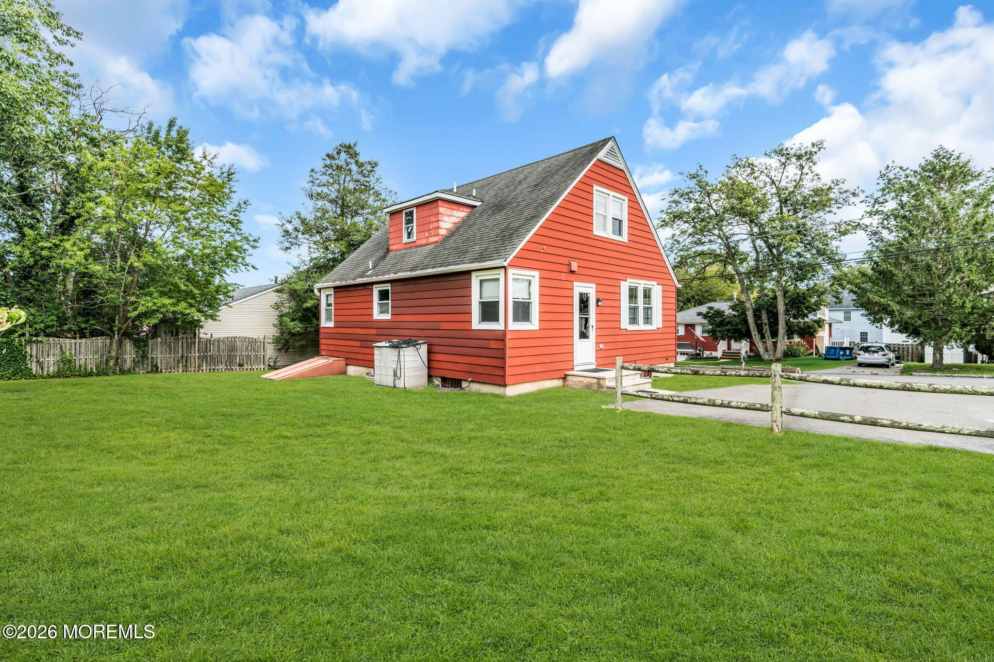 408 Ensign Avenue Image 5