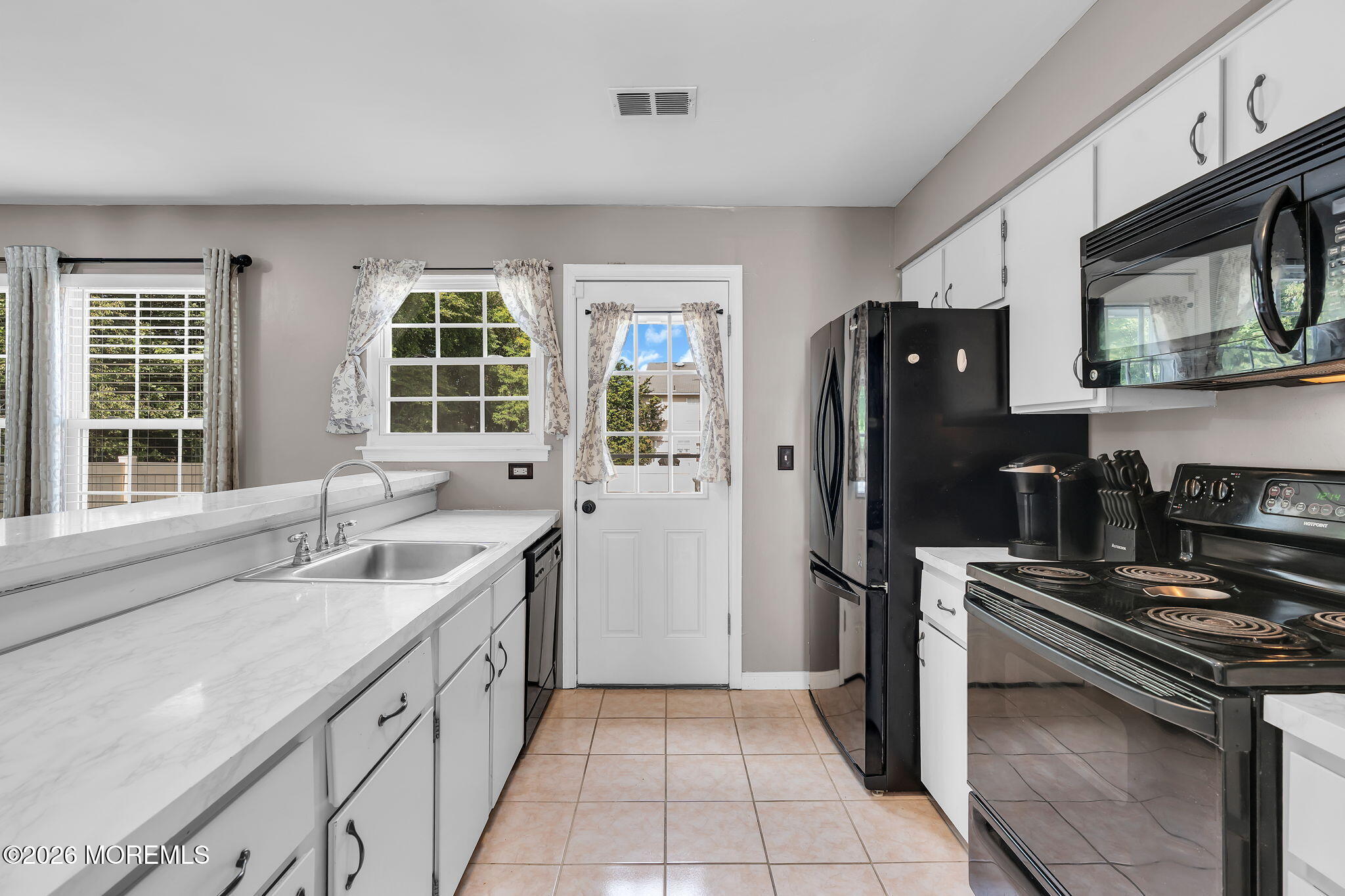 49 Lantern Lane, Sayreville, NJ, 08872 image 8