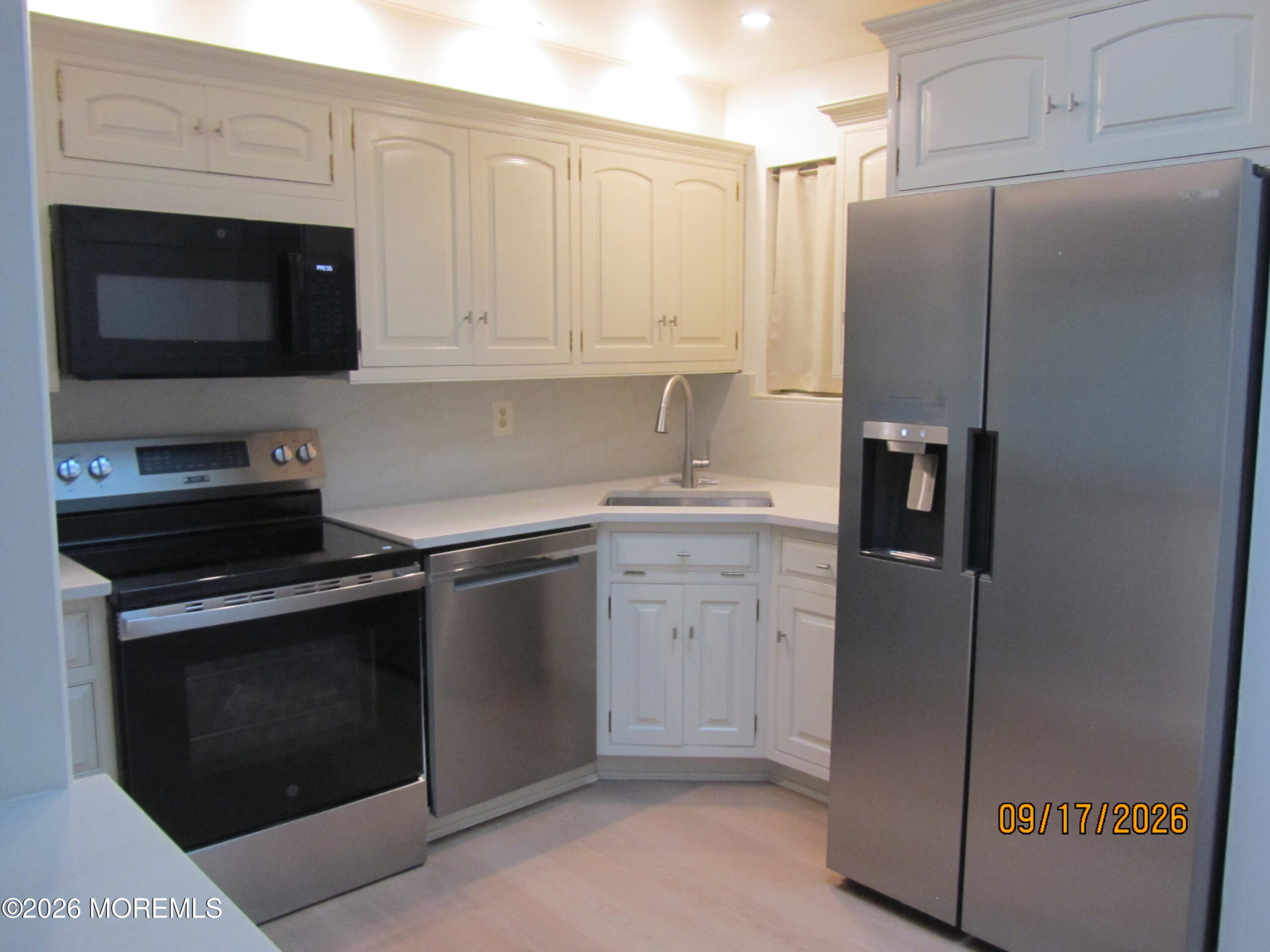 23 Danbury Court, Red Bank, NJ, 07701