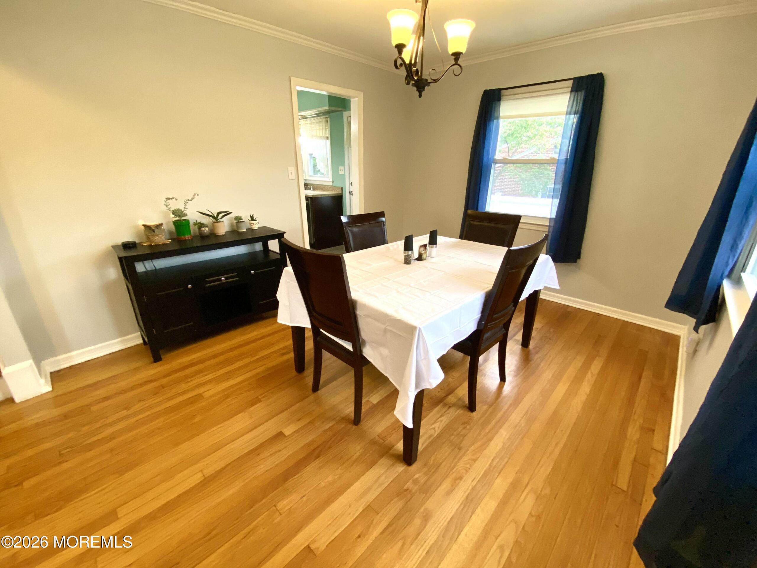 23 Cleveland Avenue Image 4