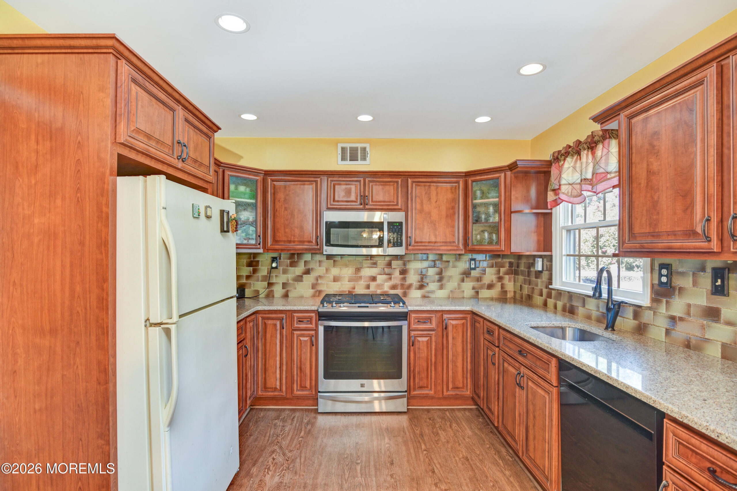 21 Totem Road, Freehold, NJ, 07728 image 6