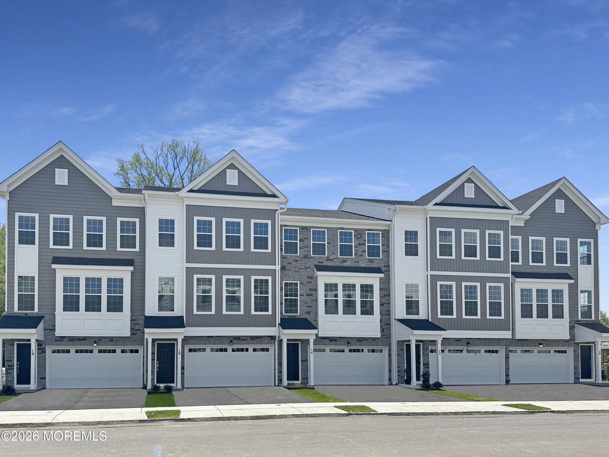 94 Crimson Drive Image 1