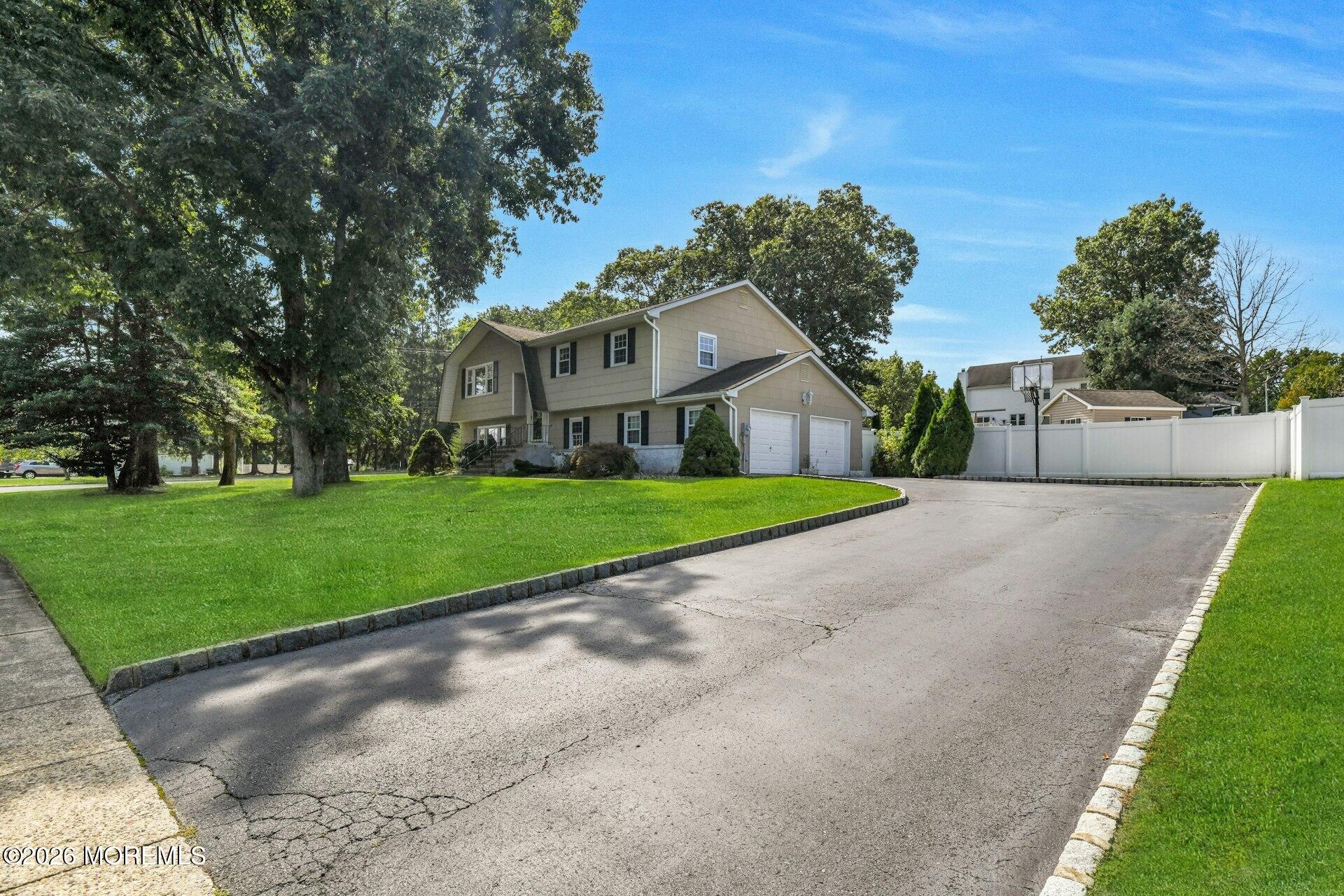 700 Merrimac Way Image 3