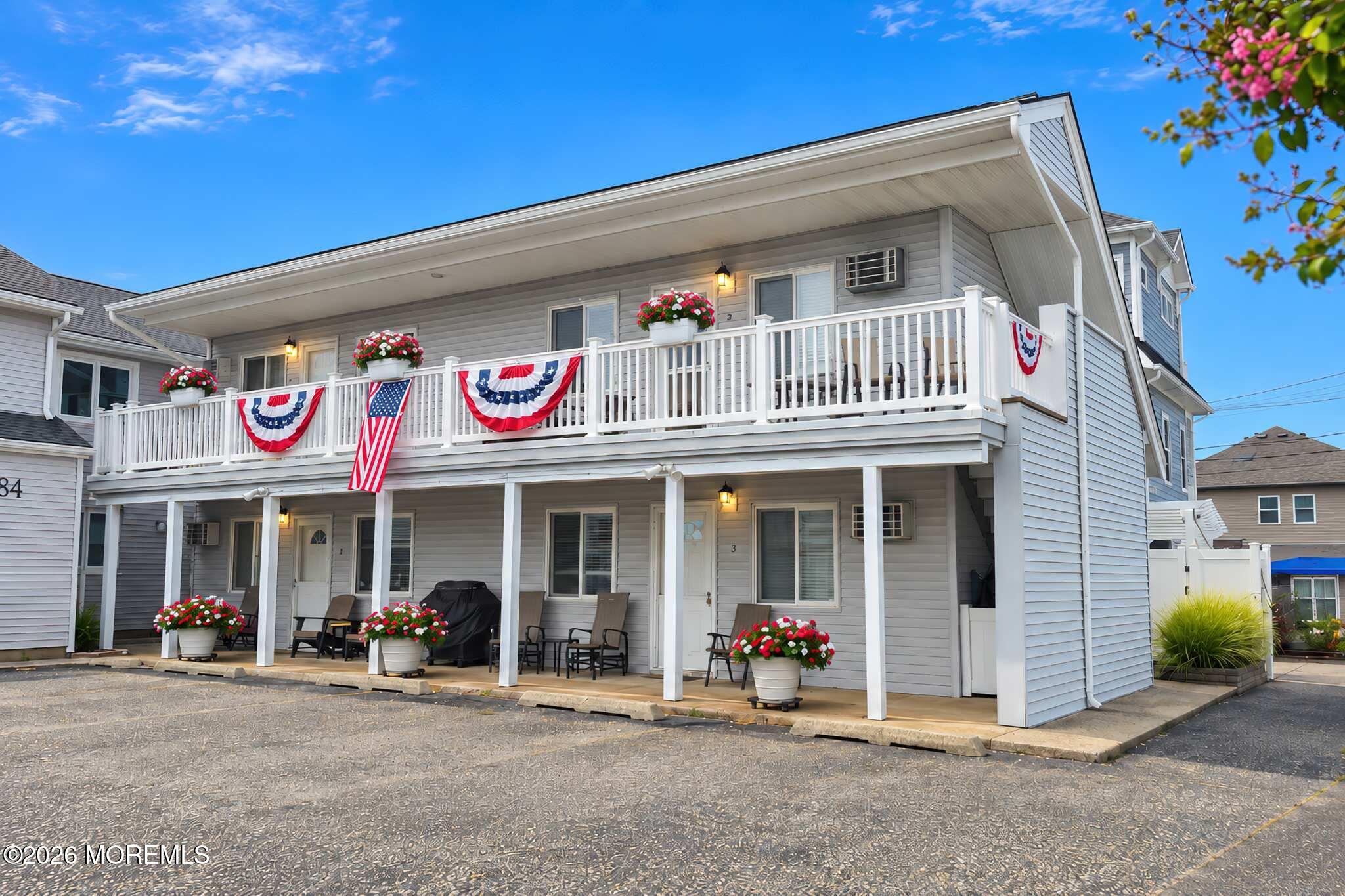 84 Grand Central Avenue 3 Image 3