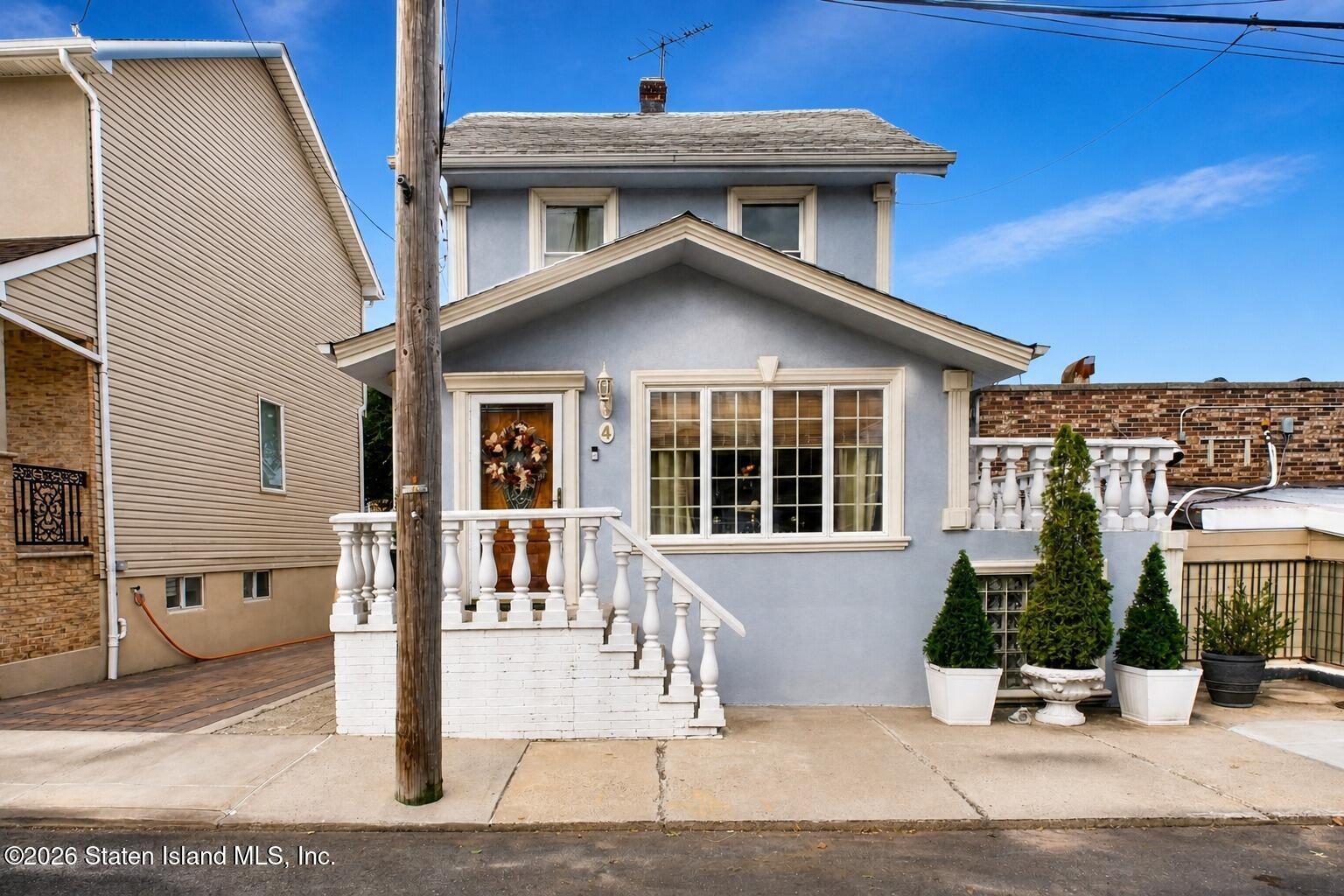 4 Sommers Lane, Staten Island, NY, 10314