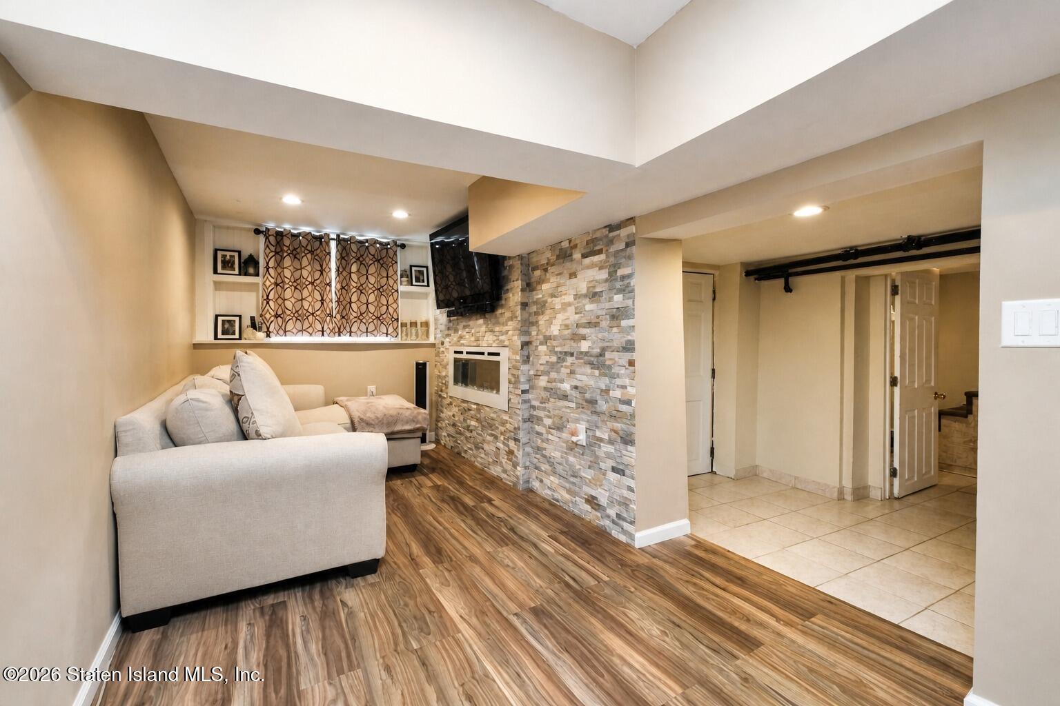 4 Sommers Lane, Staten Island, NY, 10314 image 29