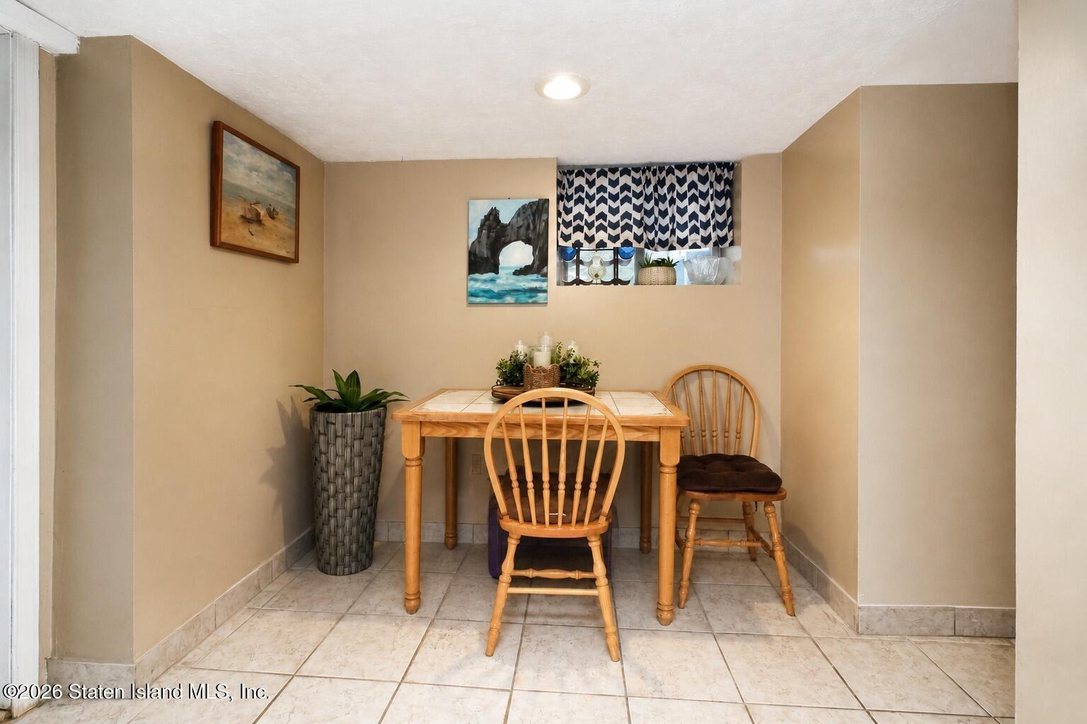 4 Sommers Lane, Staten Island, NY, 10314 image 35