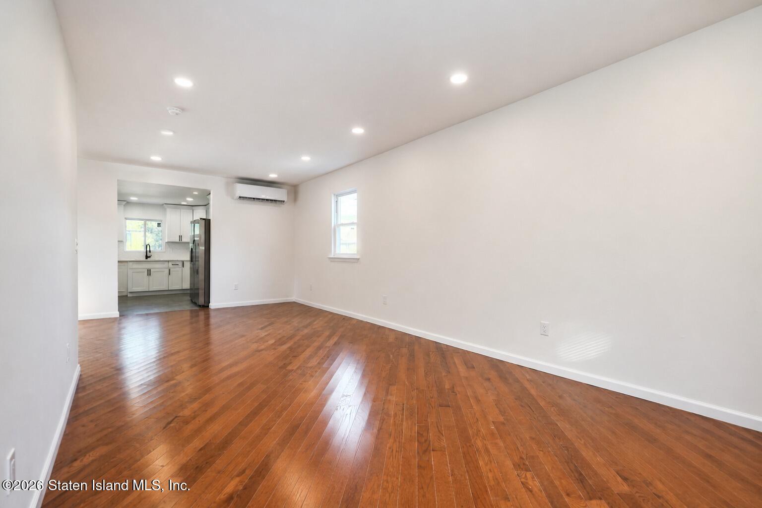 32 West Street Image 5