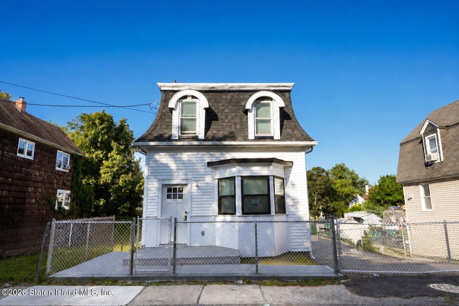 32 West Street, Staten Island, NY, 10310