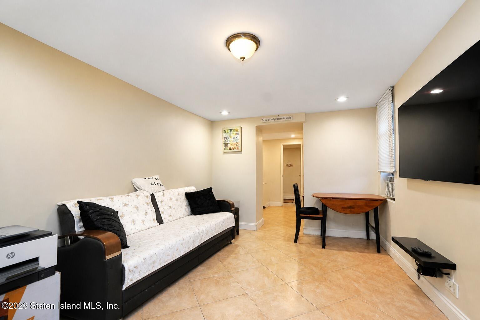 35 Landis Avenue, Staten Island, NY, 10305 image 43