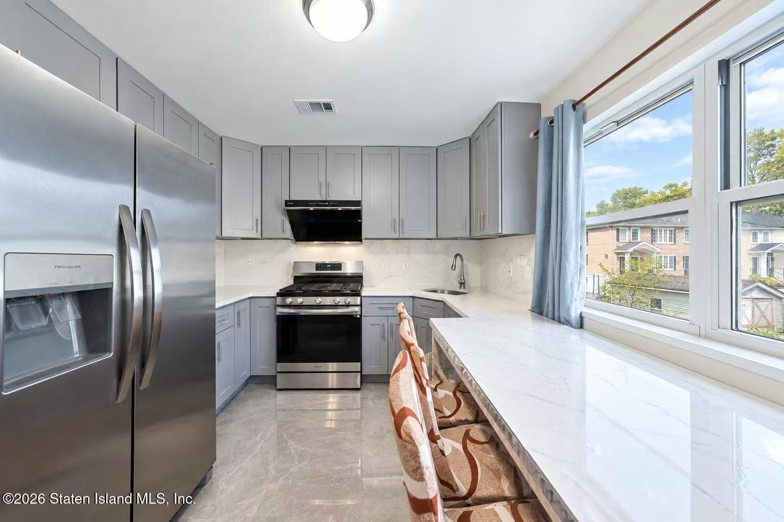 16 Temple Court, Staten Island, NY, 10314 image 8