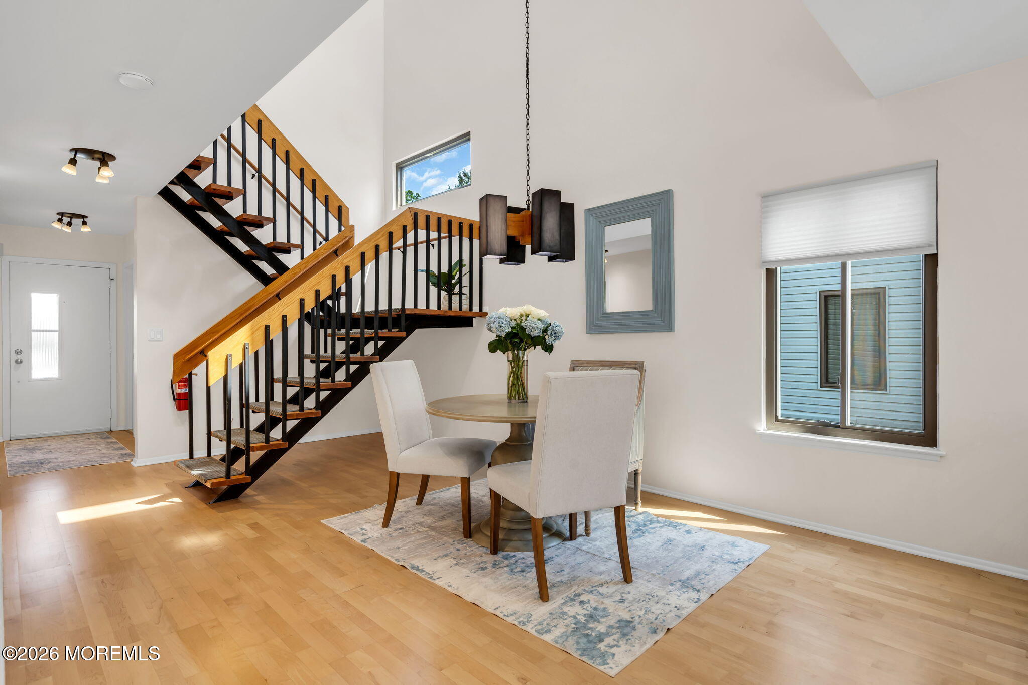 6 Beverly Court Image 3