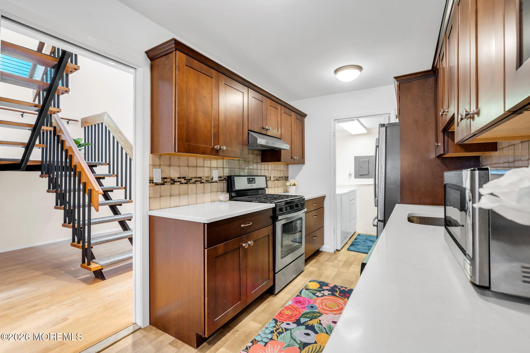 6 Beverly Court Image 4