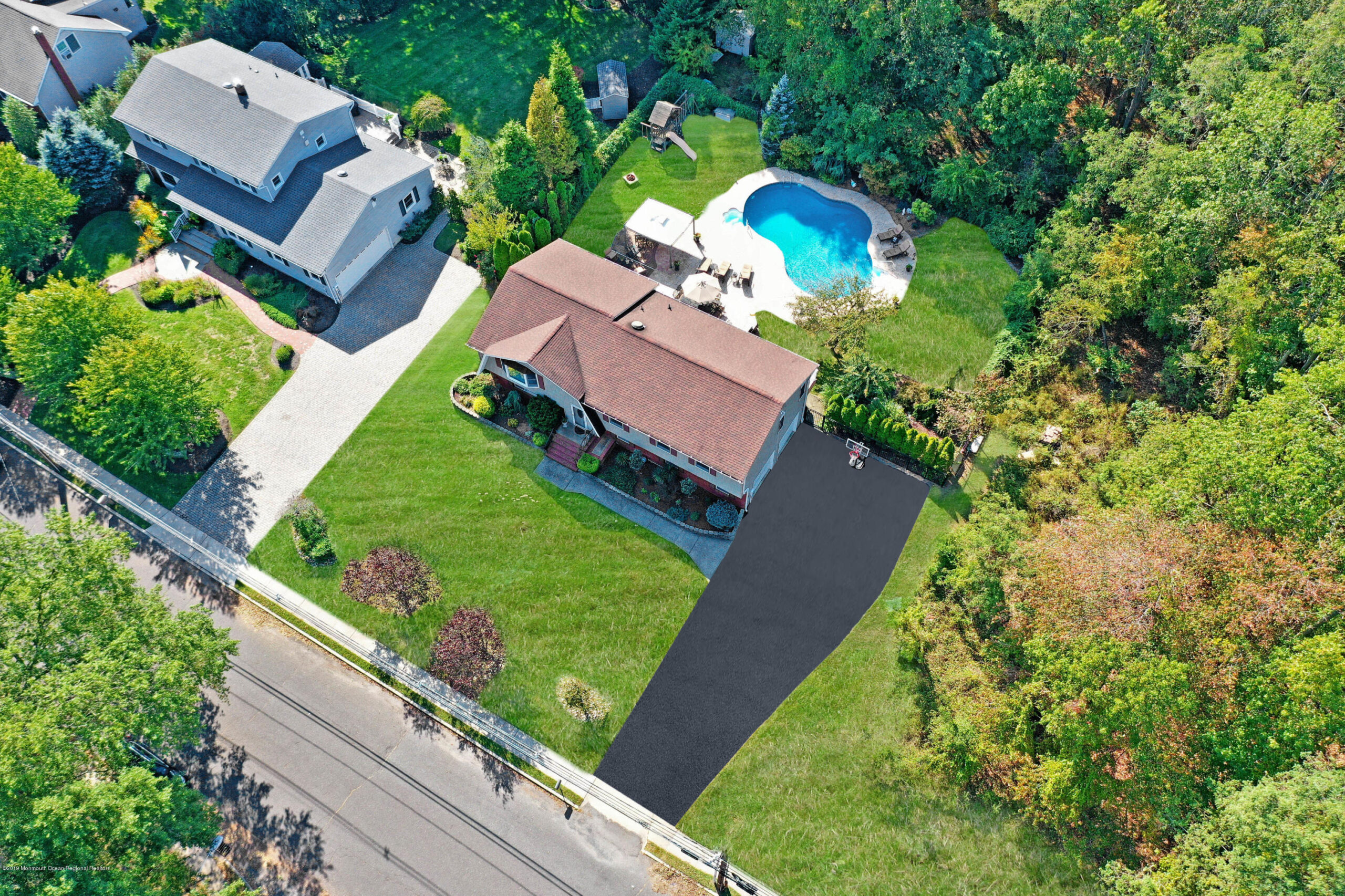 1409 Roller Road Image 3