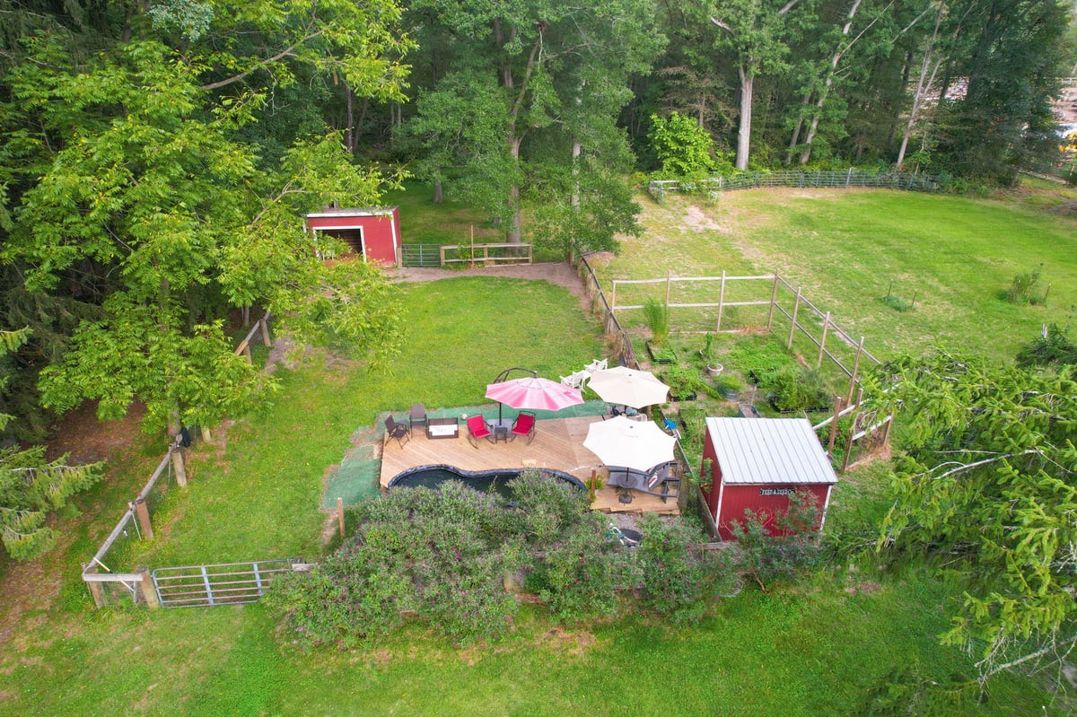 193 Colts Neck Road Image 3