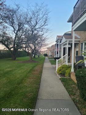 324 Shore Dr Drive B3 Image 3