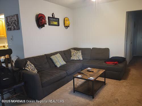324 Shore Dr Drive B3 Image 2