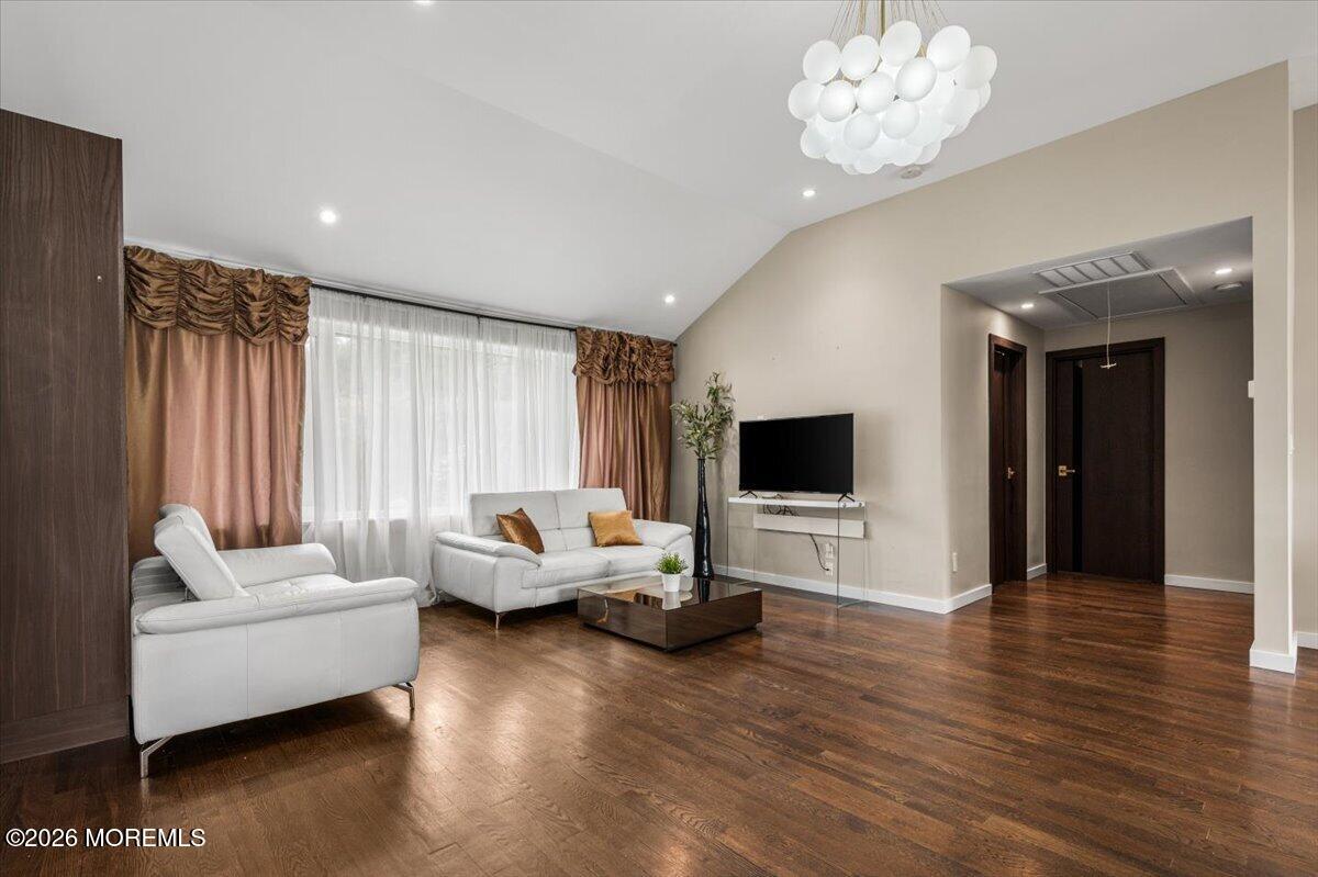 19 Garden Terrace, East Brunswick, NJ, 08816 image 15