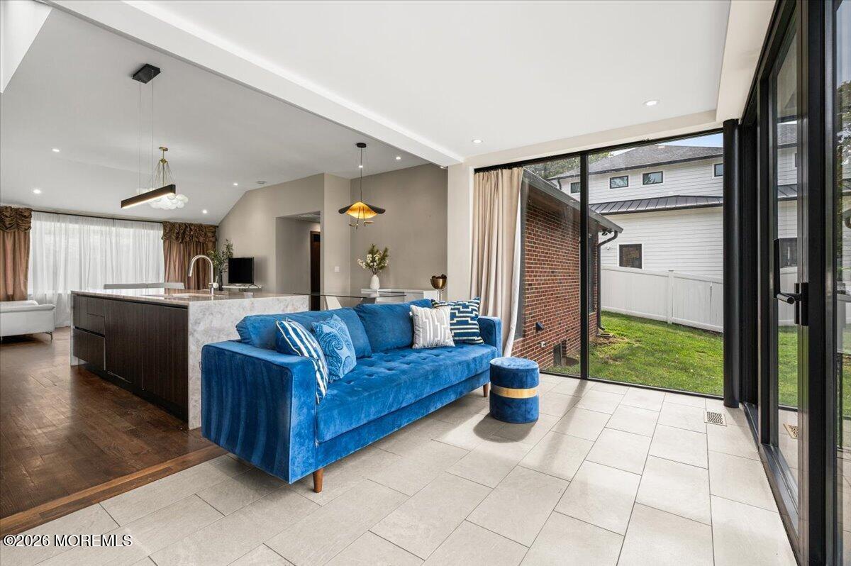 19 Garden Terrace, East Brunswick, NJ, 08816 image 28