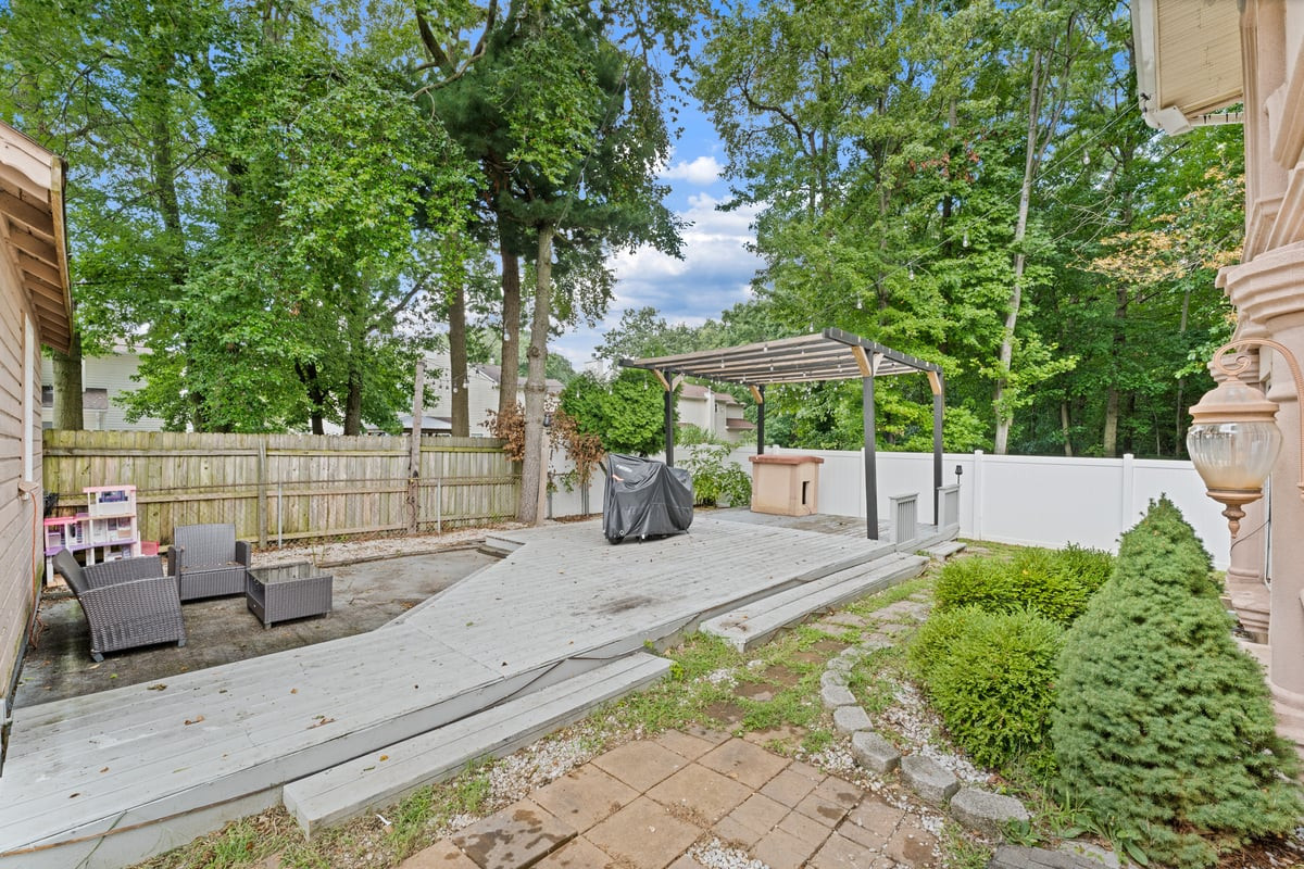 Aberdeen, NJ, 07721 image 8