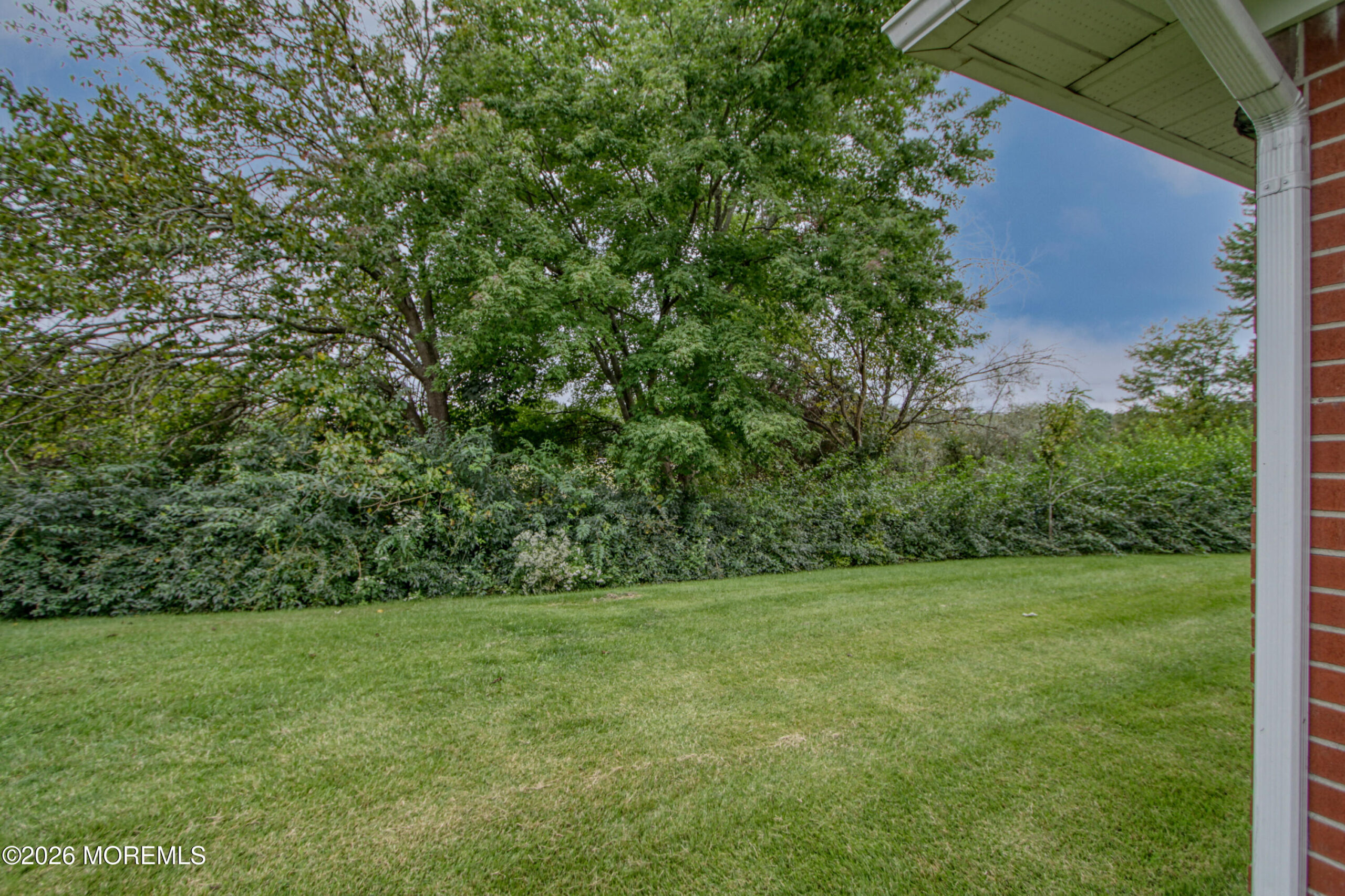 608 A Willow Lane A Image 3