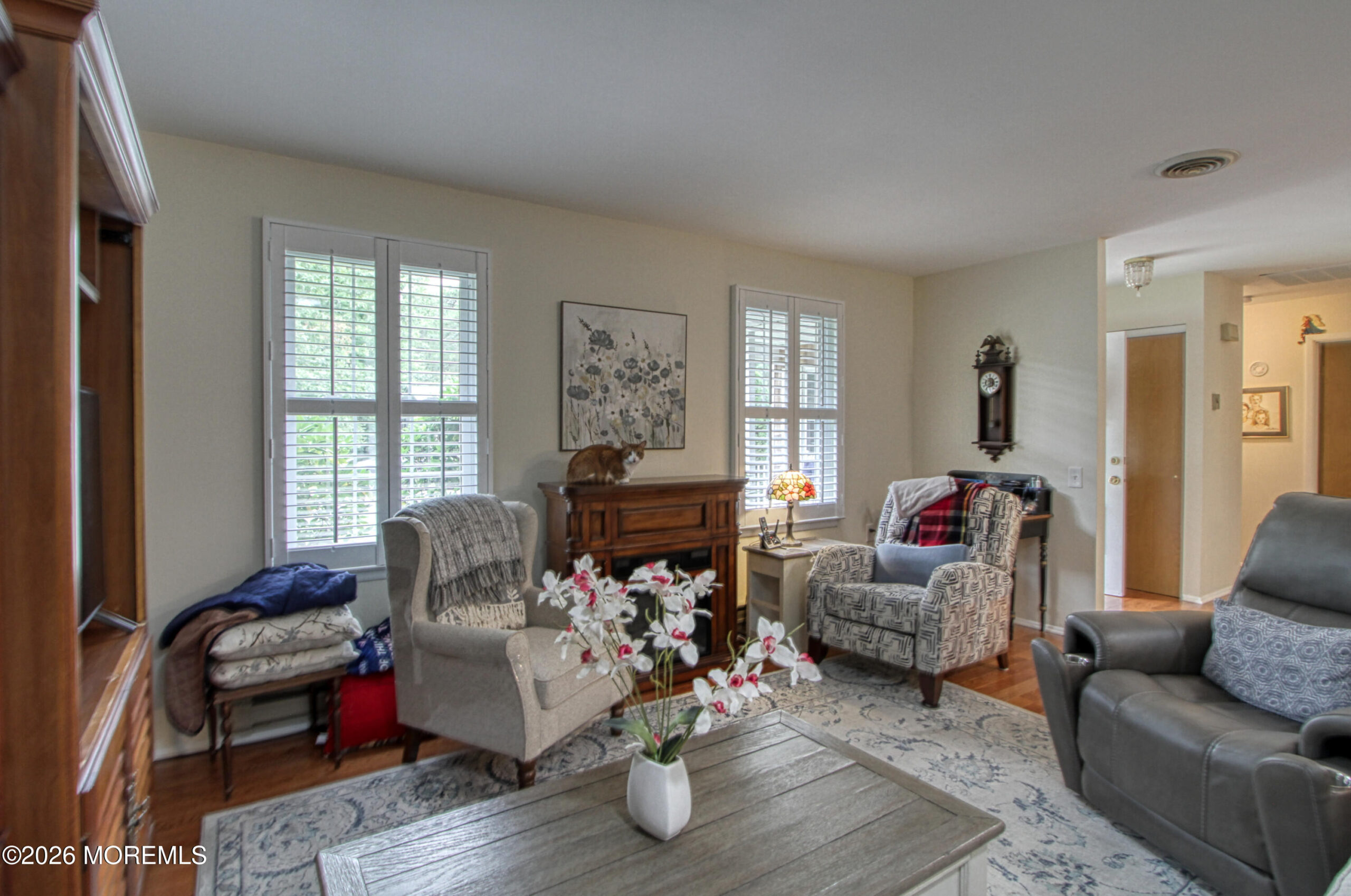 10 Milford Avenue 52 Image 5