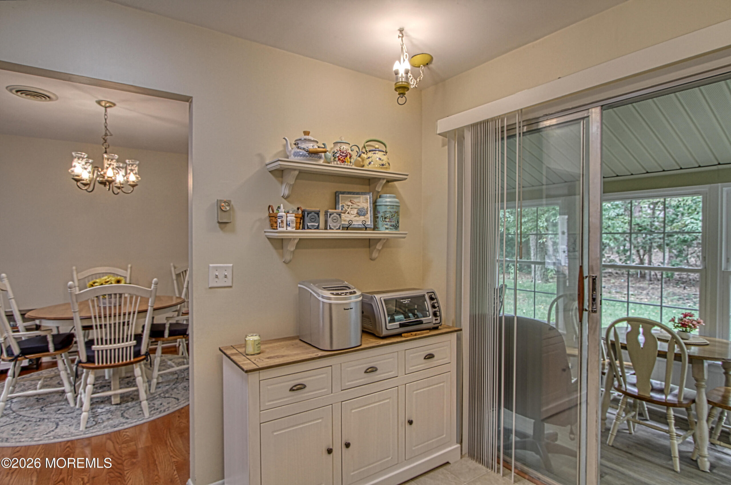 10 Milford Avenue 52 Image 5