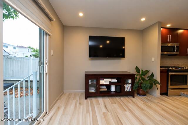 55 Bowling Green Place, Staten Island, NY, 10314 image 14