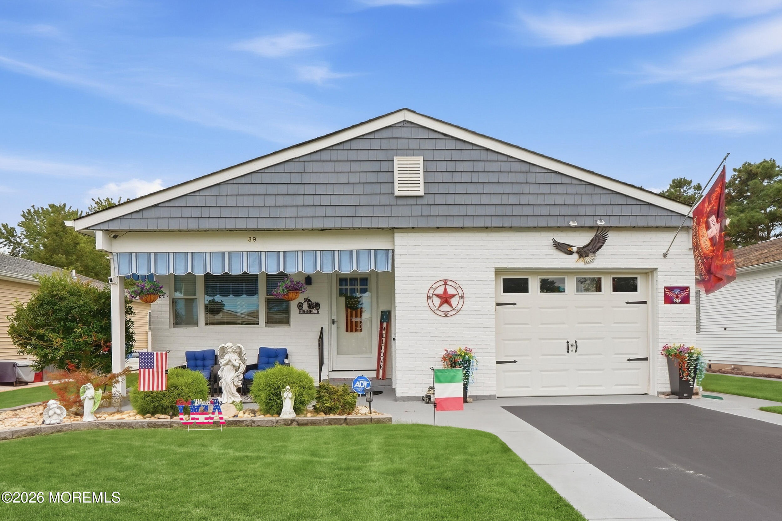 39 Chesterfield Lane, Toms River, NJ, 08757