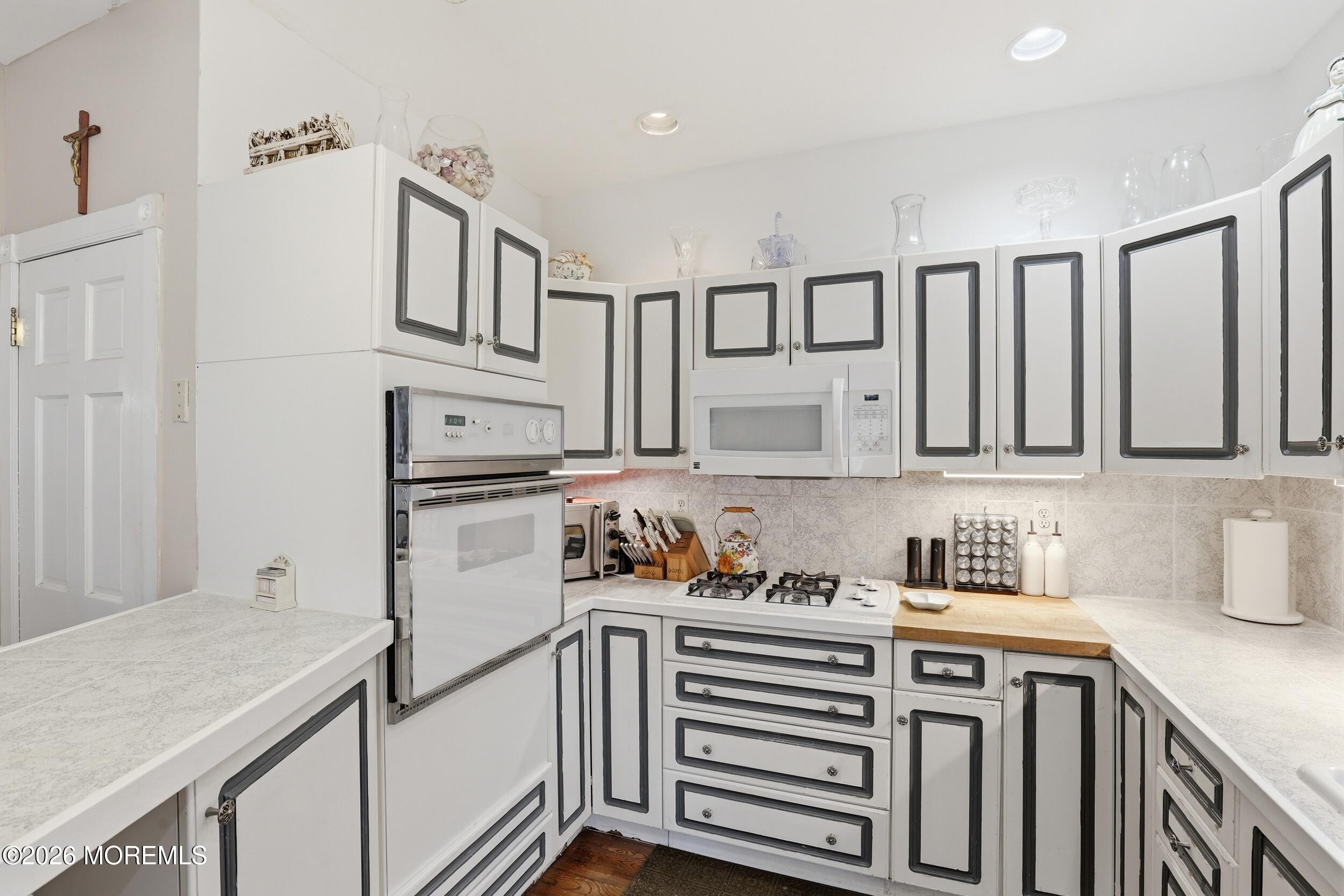 376 Cook Road, Jackson, NJ, 08527 image 27