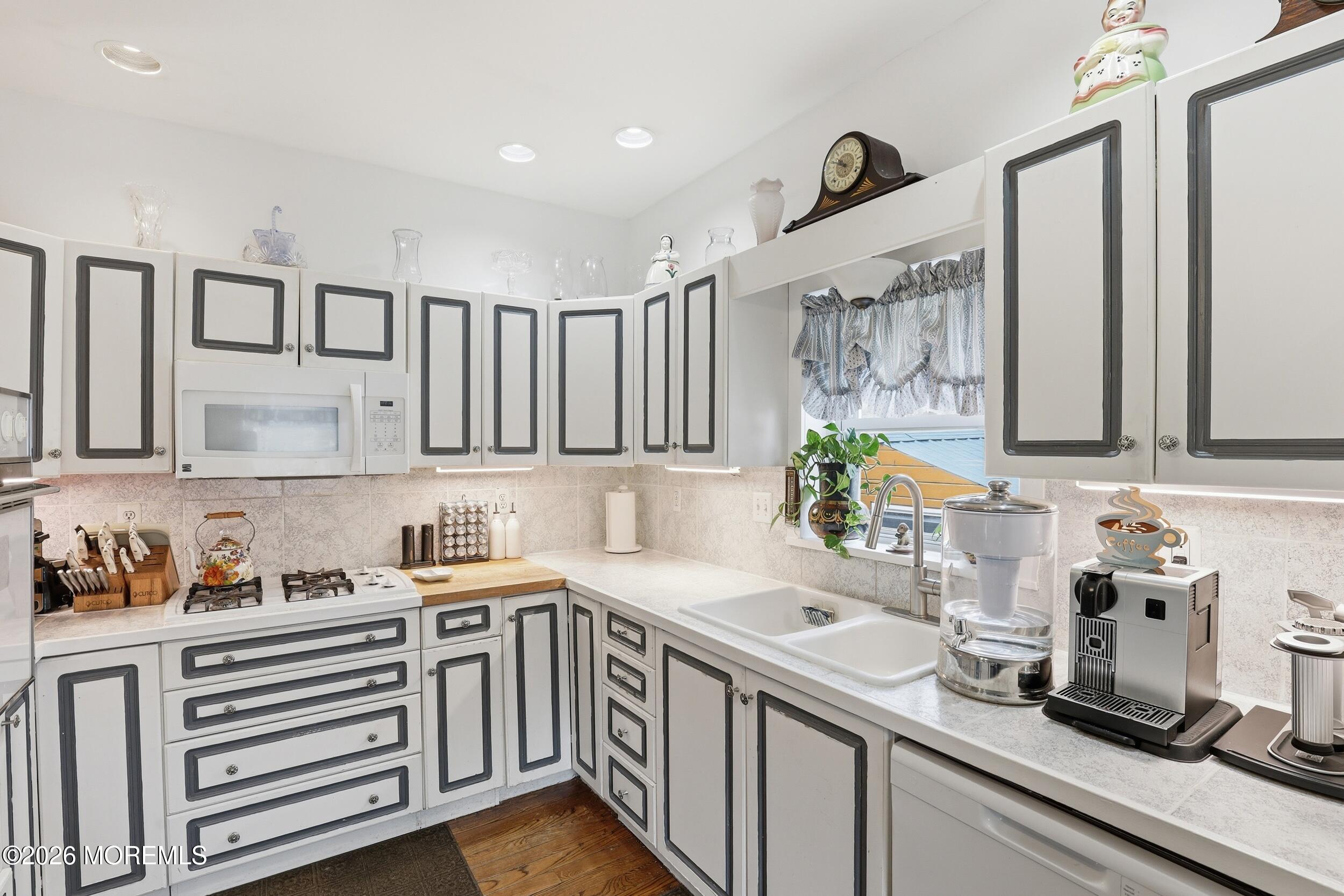 376 Cook Road, Jackson, NJ, 08527 image 28
