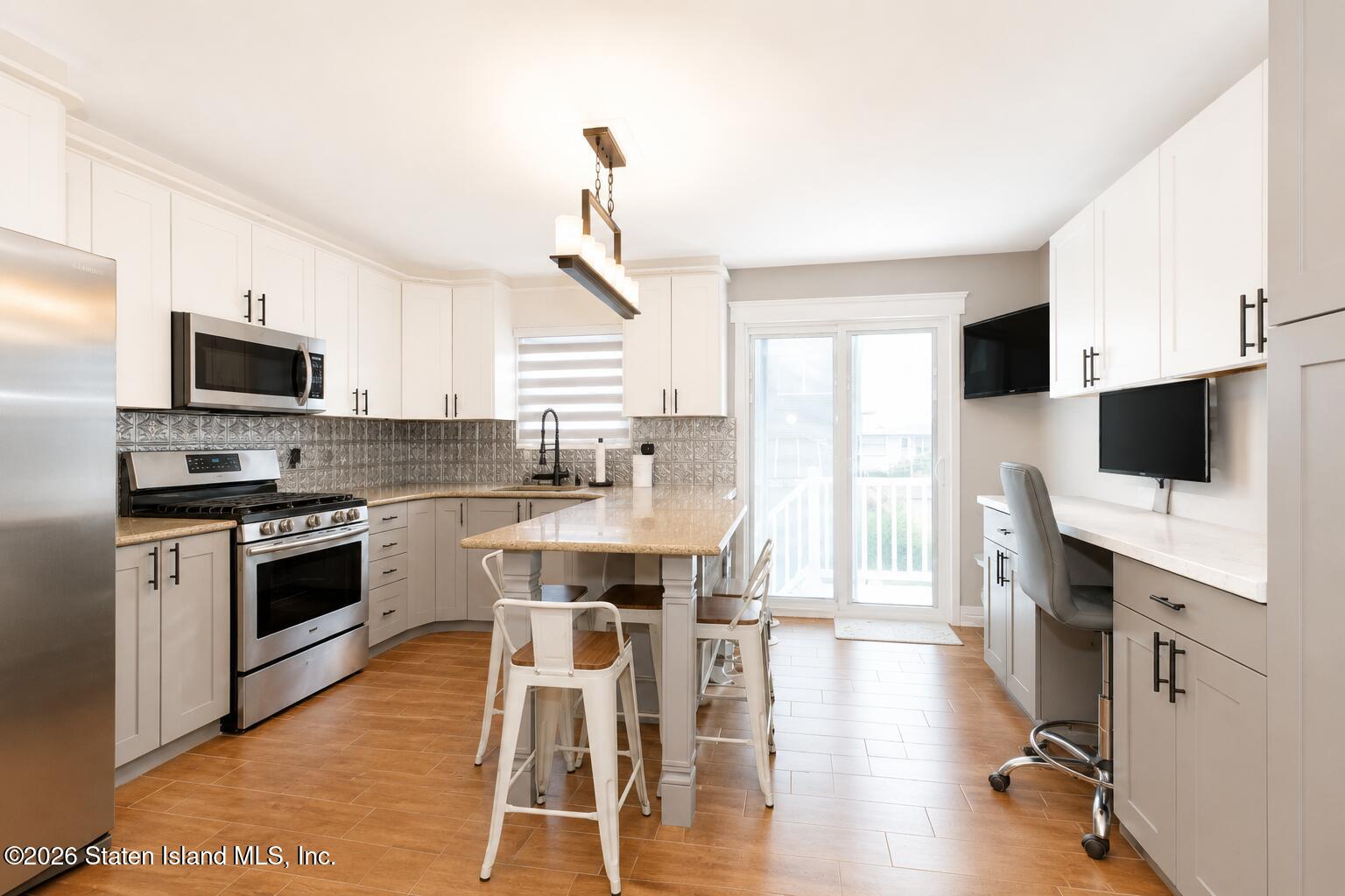 358 Tanglewood Drive, Staten Island, NY, 10308 image 8