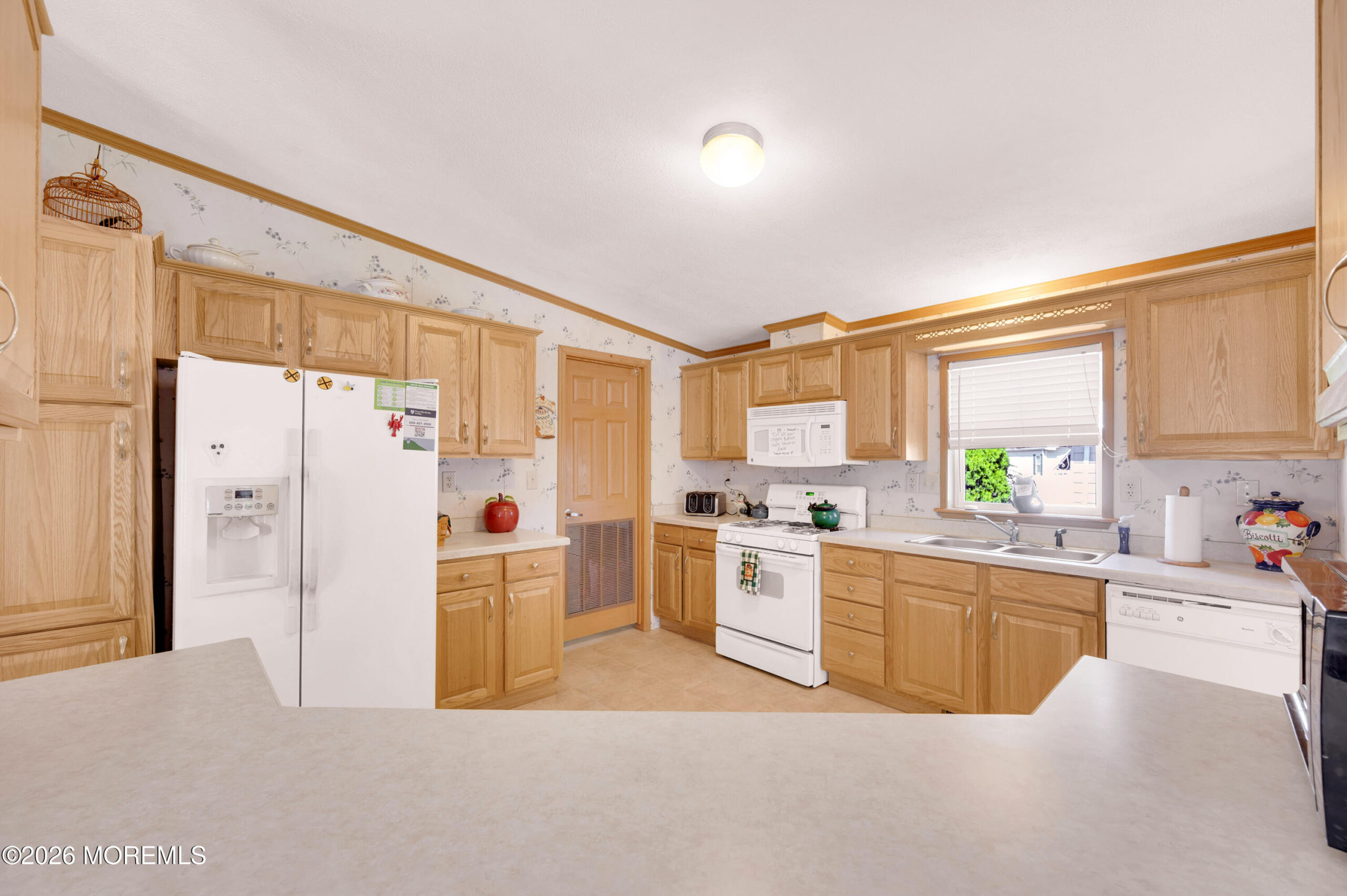 21 Sheryl Court, Spotswood, NJ, 08884 image 7