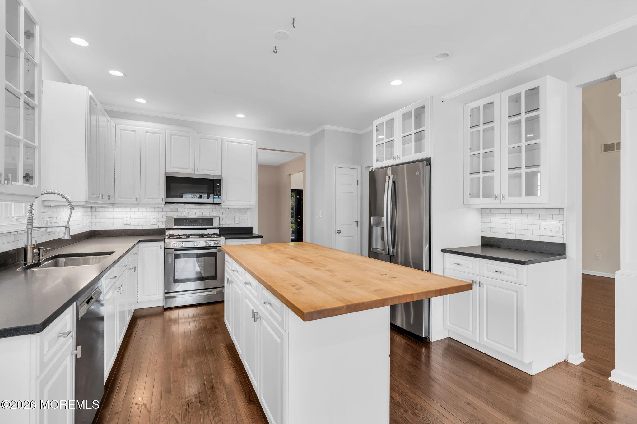 66 Windward Way, Red Bank, NJ, 07701 image 12