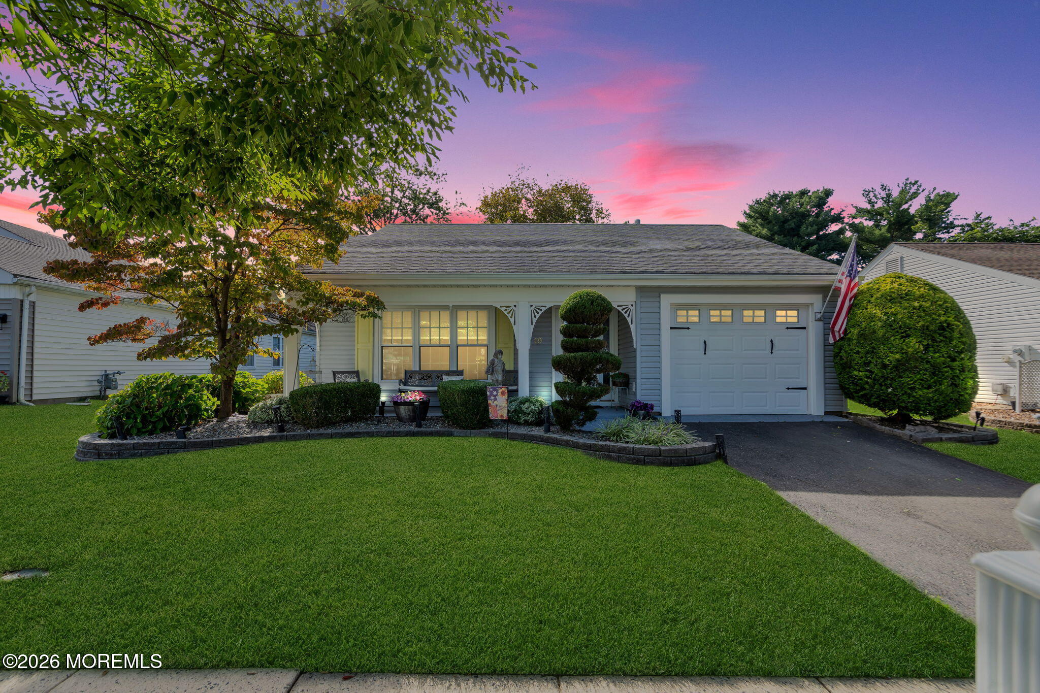 19 Weybridge Place, Manchester, NJ, 08759