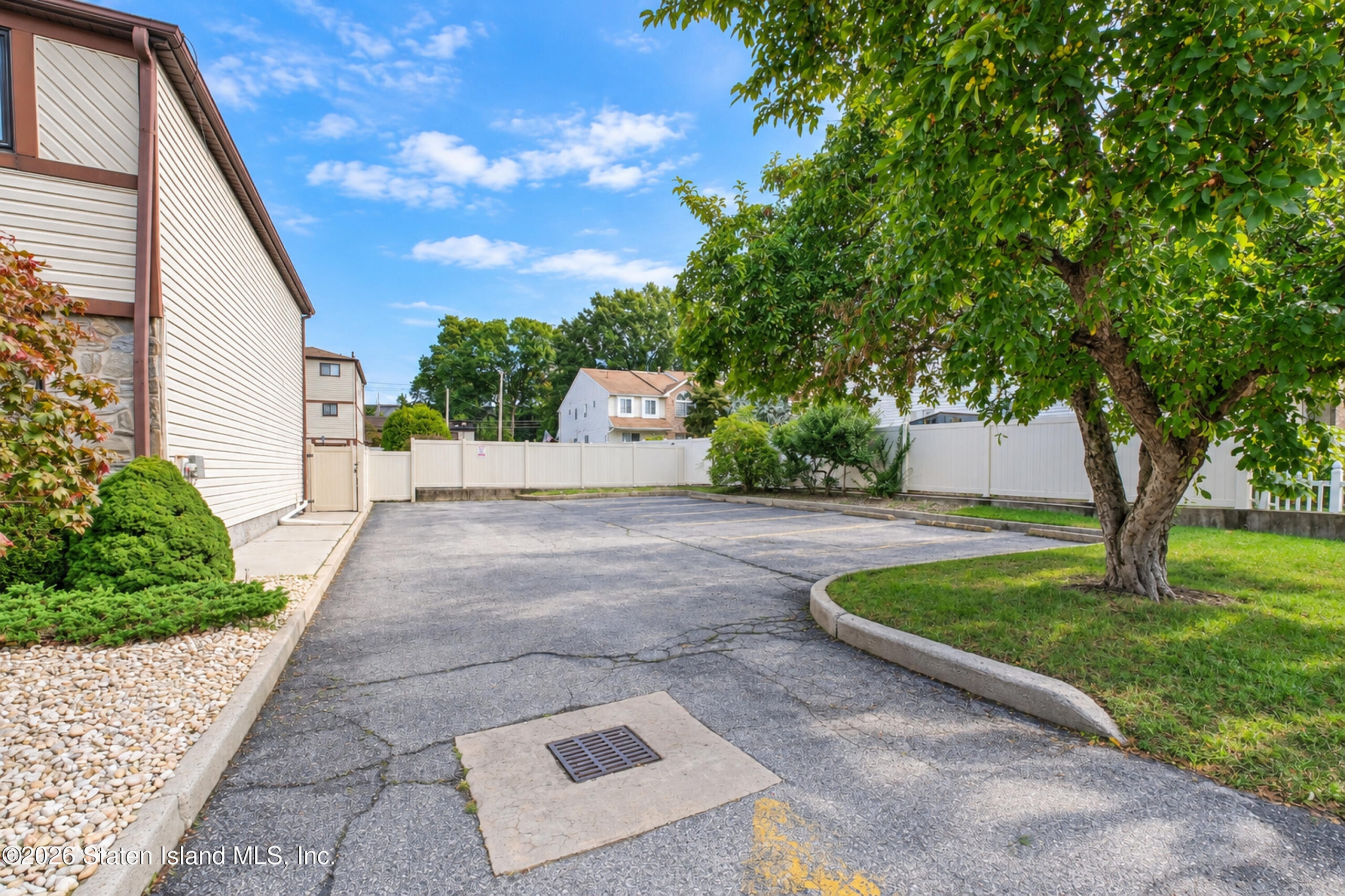23 Dreyer Avenue Image 3