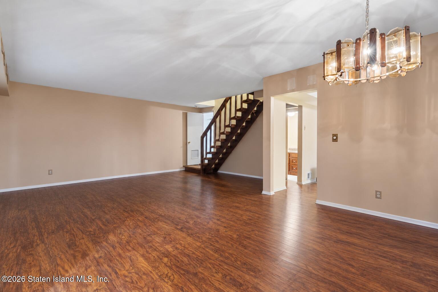 120 Parkview Loop, Staten Island, NY, 10314 image 9