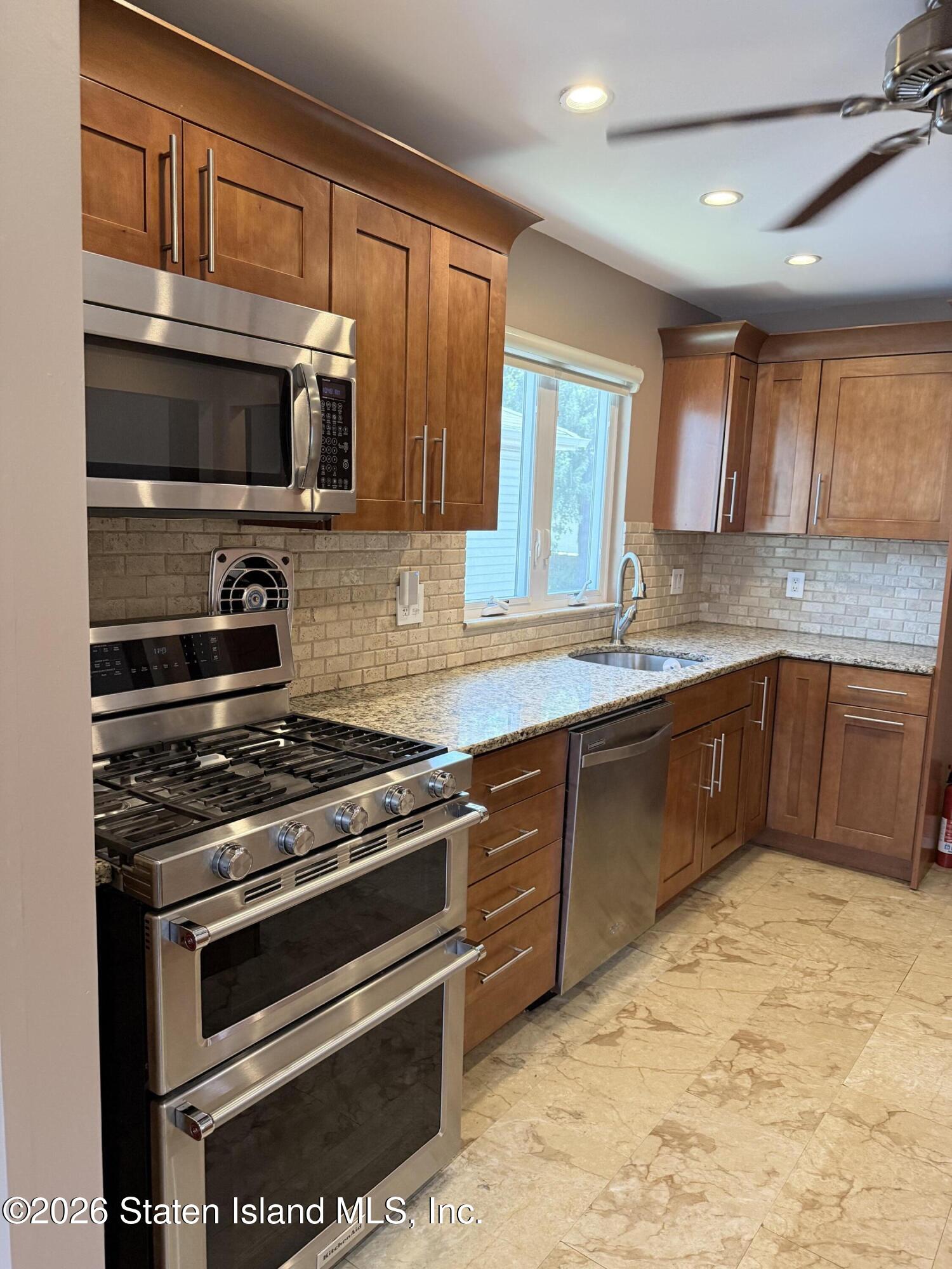 109 Dogwood Drive Image 2