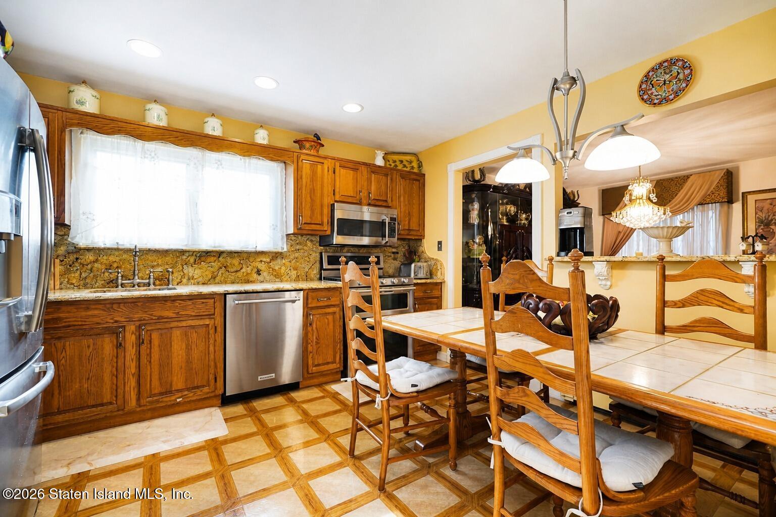 152 Cedar Avenue, Staten Island, NY, 10305 image 9