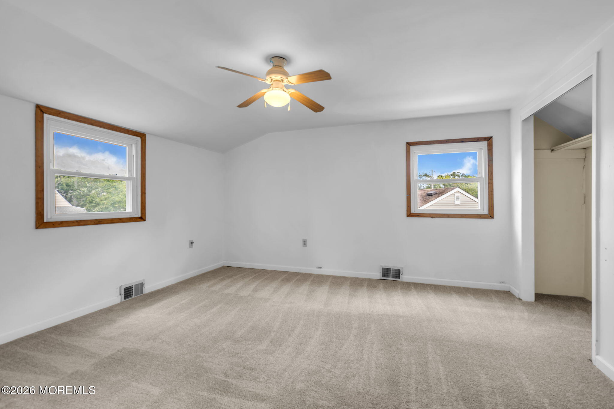341 Middle Road, Hazlet, NJ, 07730 image 19