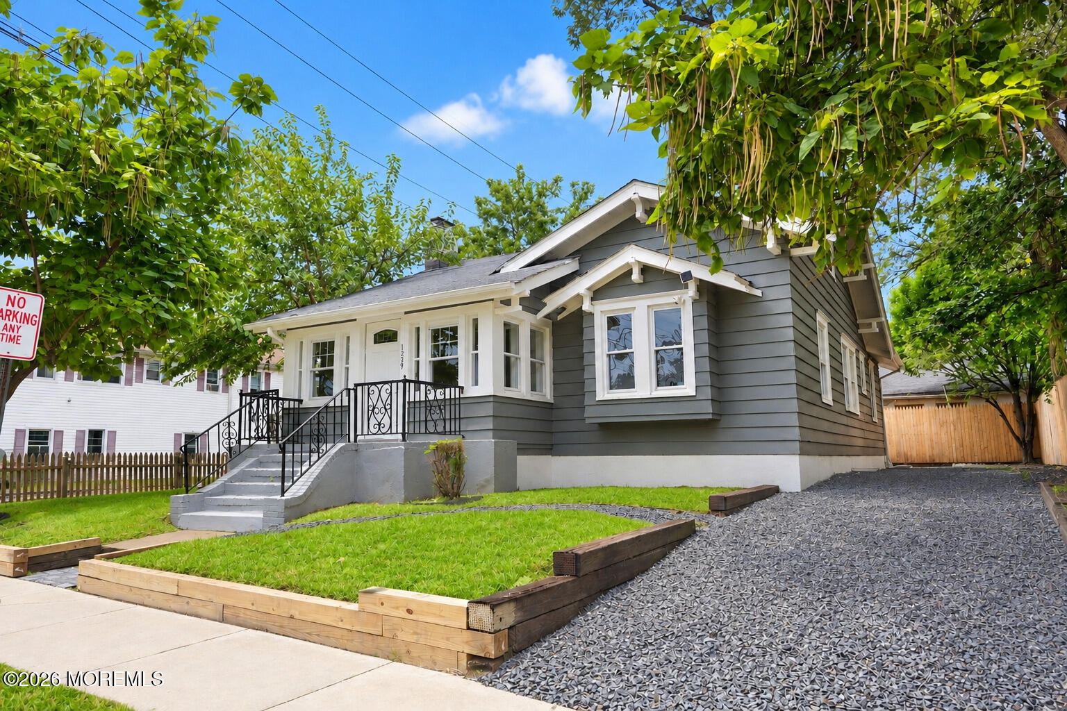 1239 Monroe Avenue Image 2