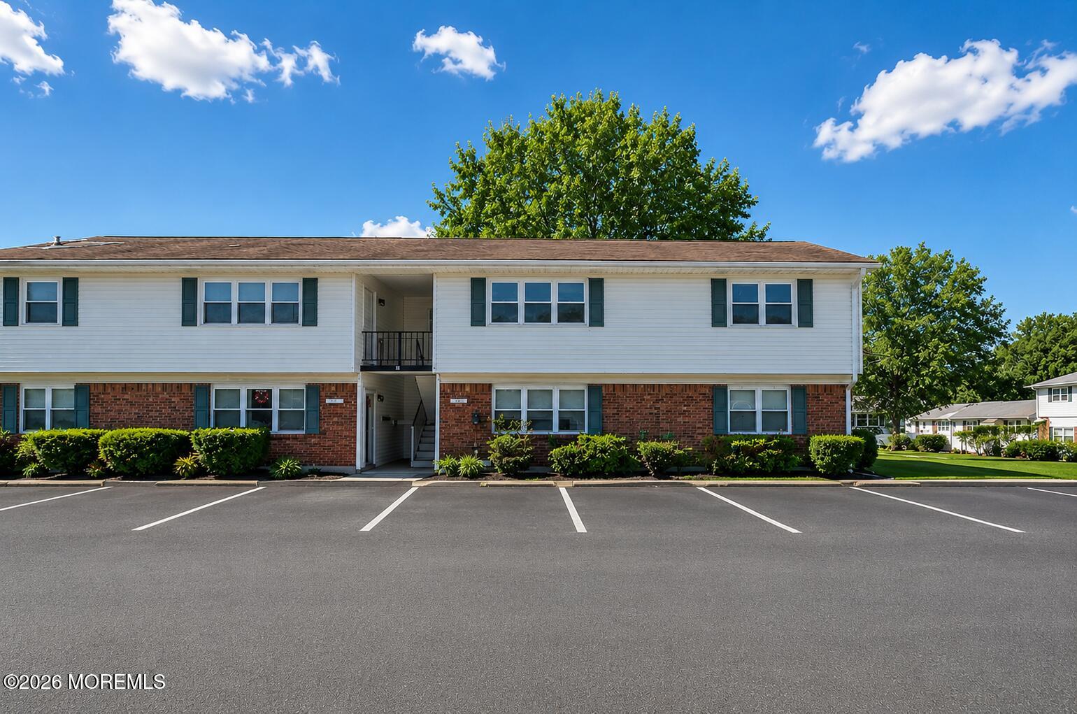 72 Haven Drive 500 Image 2