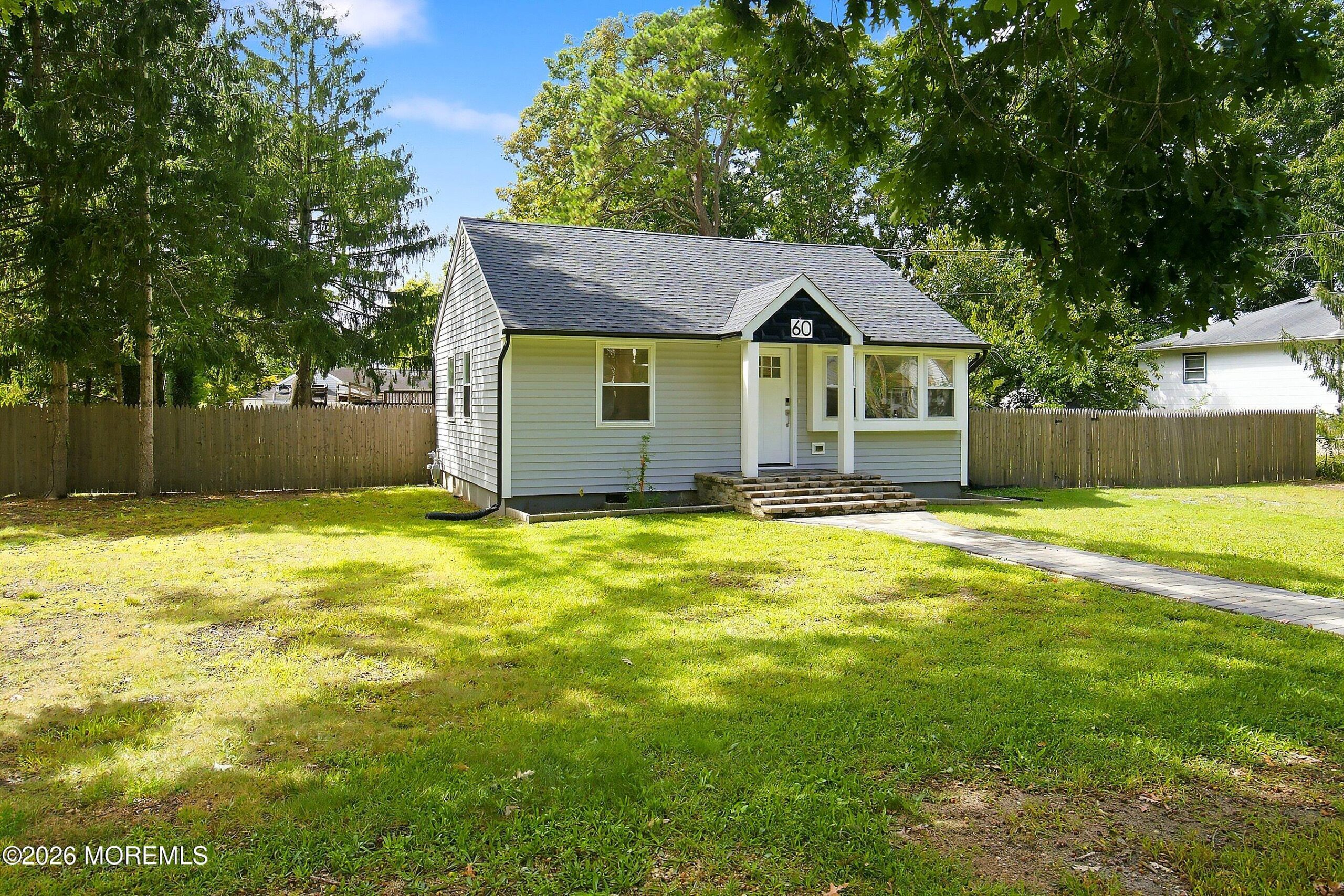 60 Crest Drive Image 4