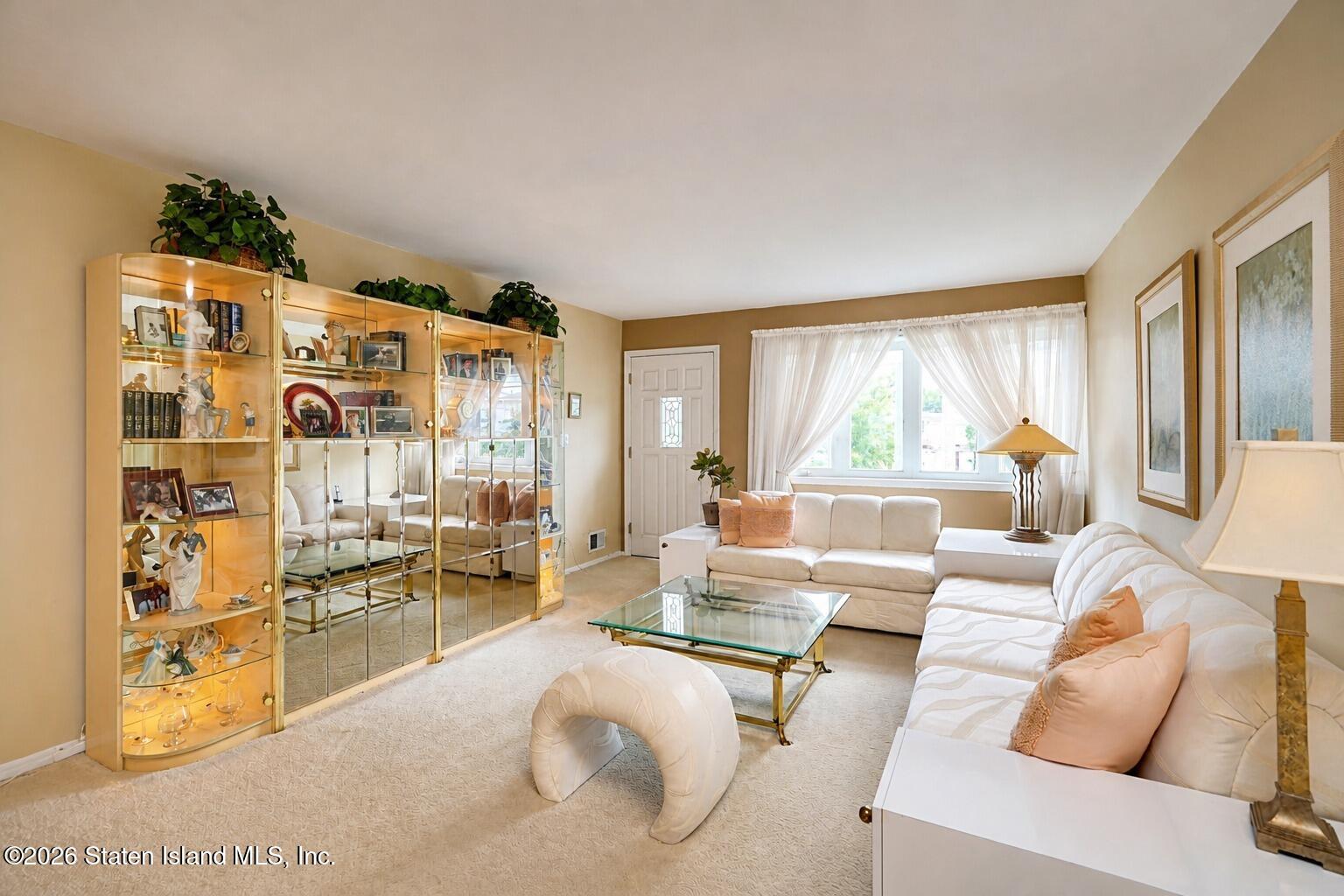 97 Thollen Street Image 4