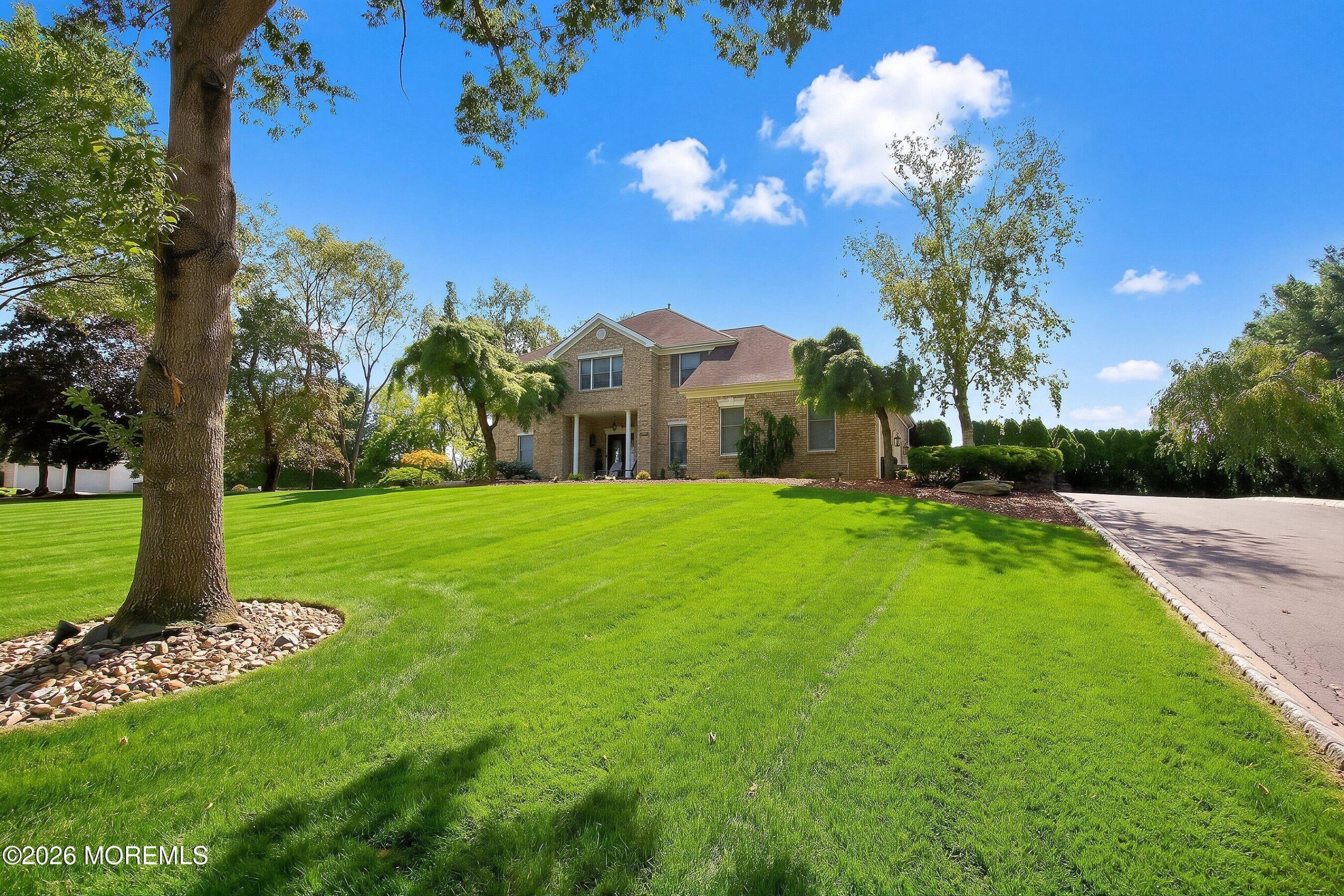 150 Sheffield Drive Image 2