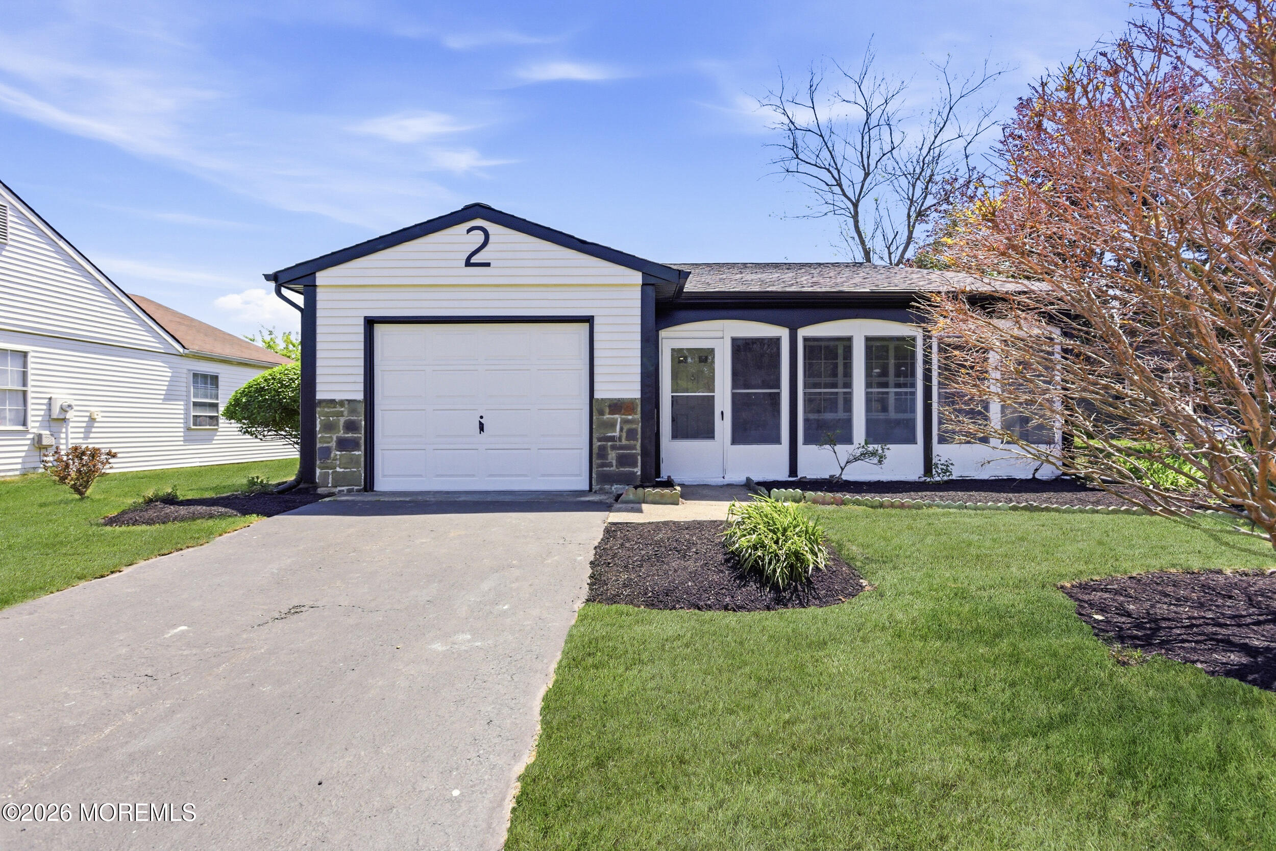 2 Leighton Lane, Manchester, NJ, 08759