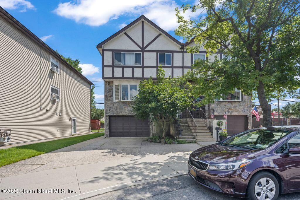 90 Gary Court Image 2