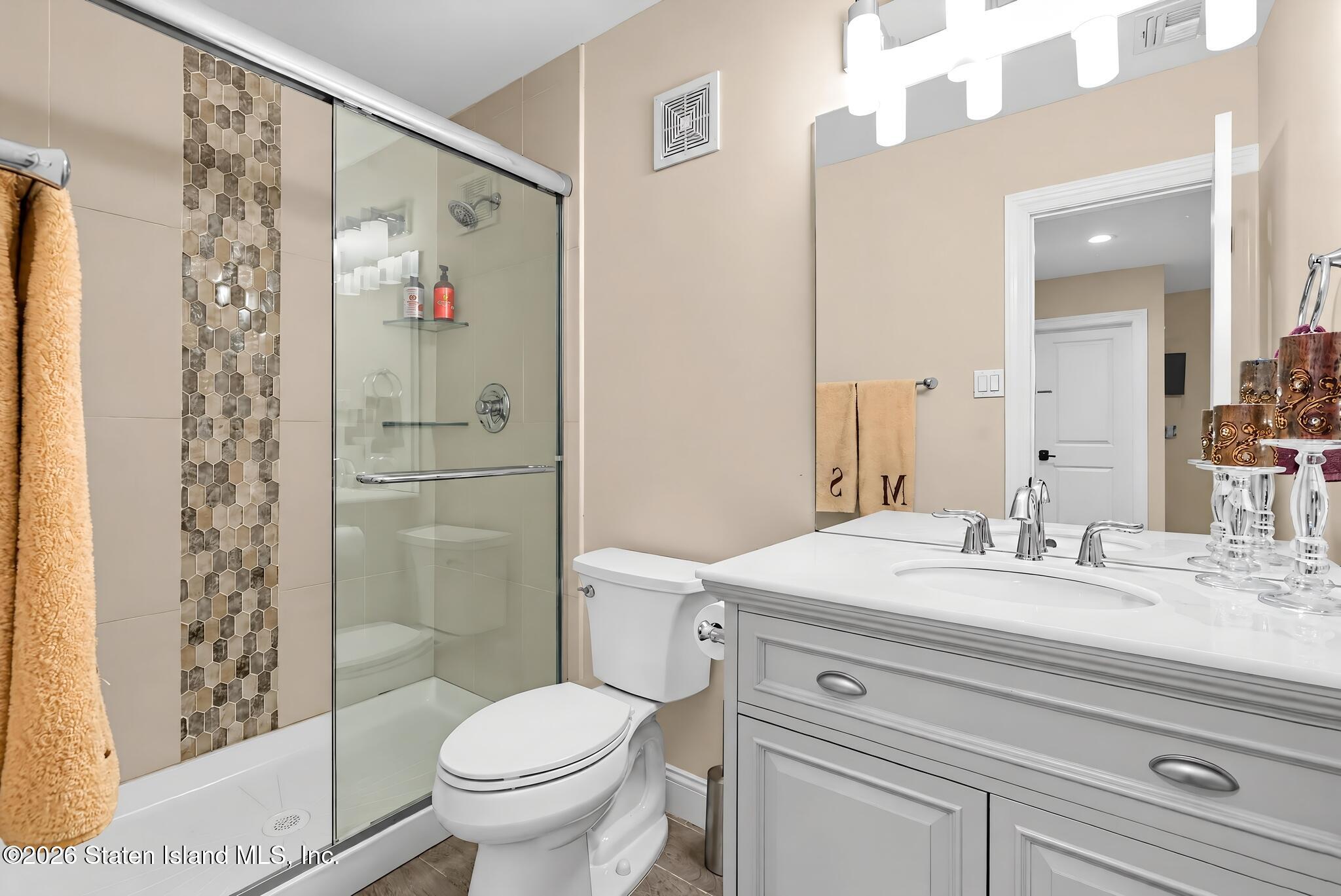 450 Albourne Avenue, Staten Island, NY, 10309 image 21
